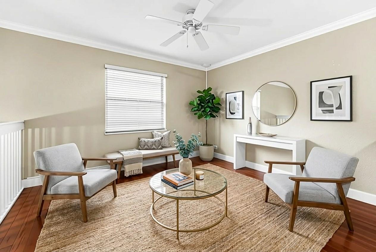 COUNTRY CLUB VILLAGE - Residential