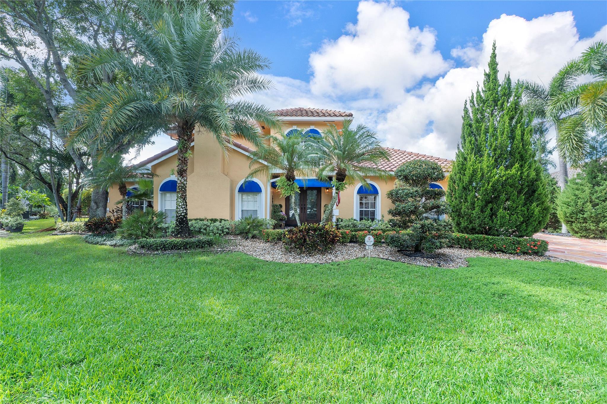 133 SW 121st Way