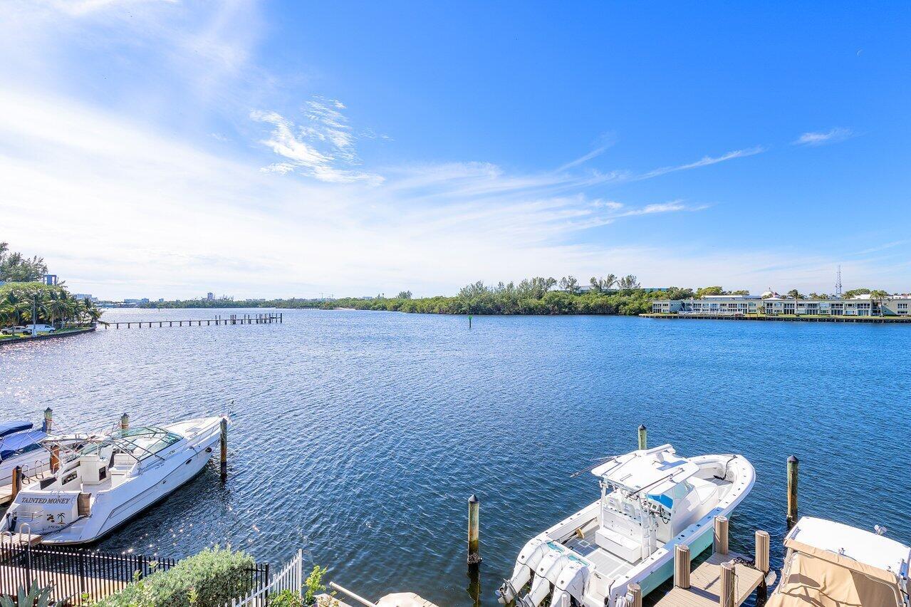 LAKE WYMAN ESTATES - Residential