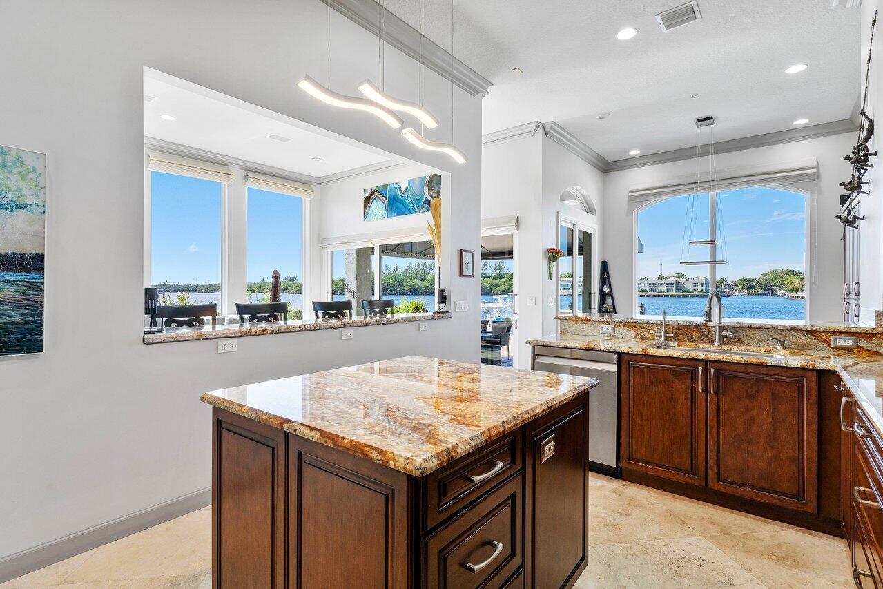 LAKE WYMAN ESTATES - Residential