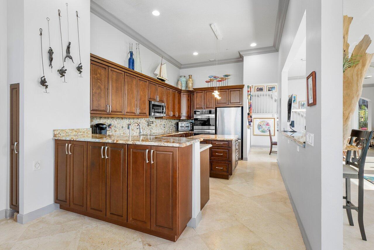 LAKE WYMAN ESTATES - Residential