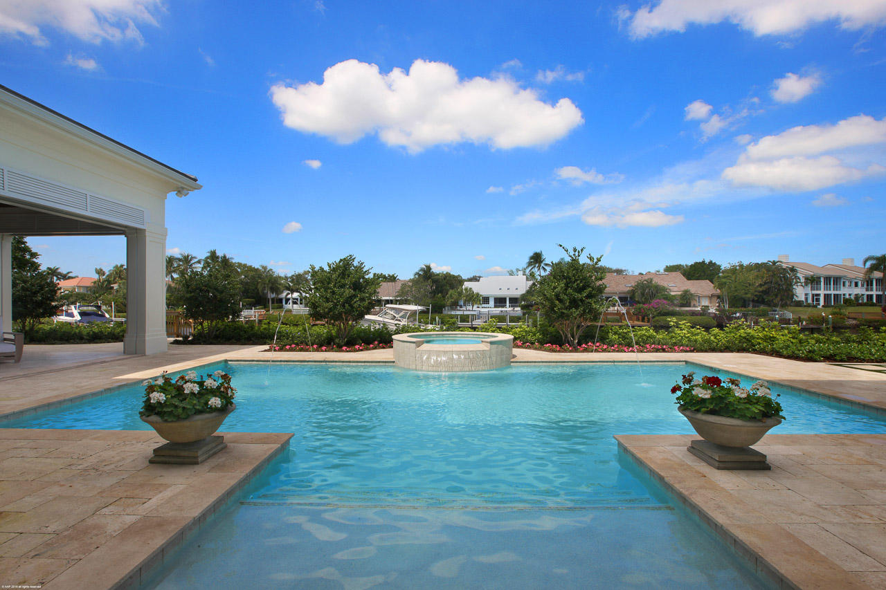 Admirals Cove - Residential
