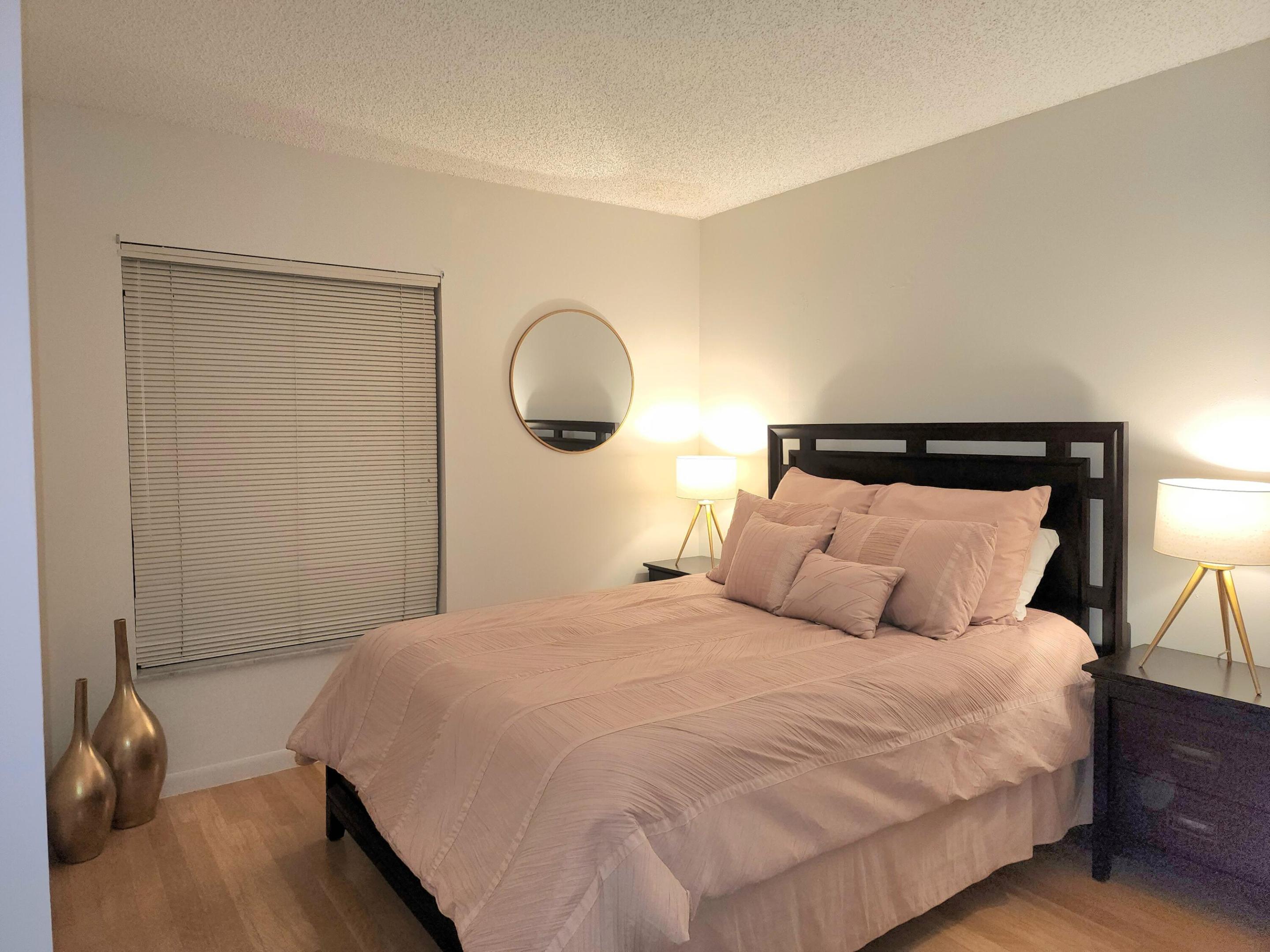 TOWNE GREENE CONDO - Residential Lease