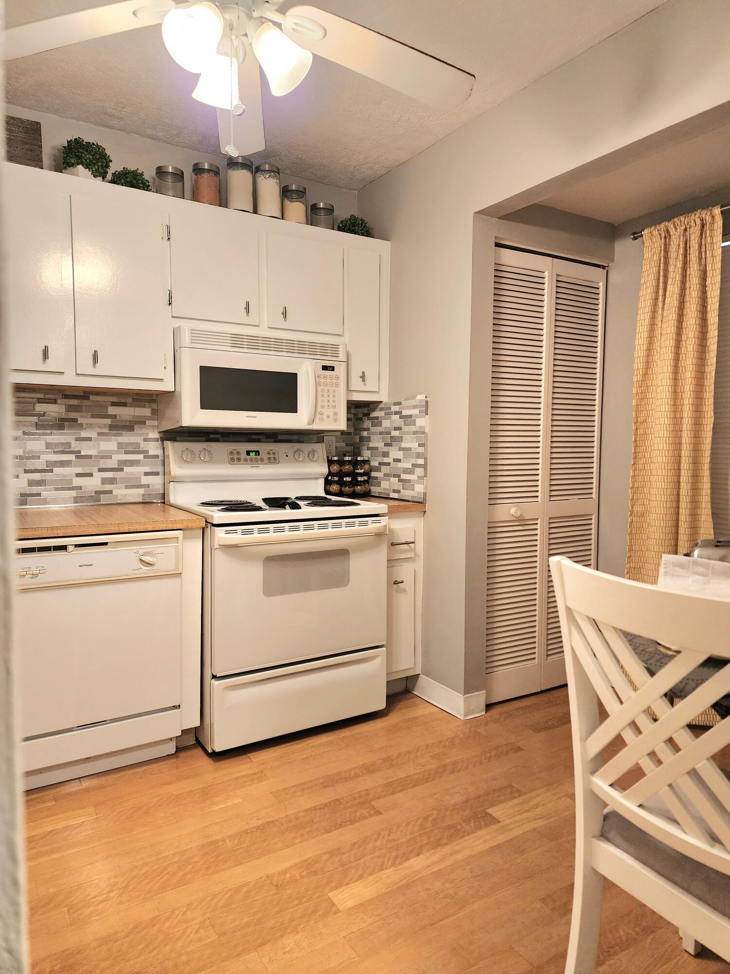 TOWNE GREENE CONDO - Residential Lease