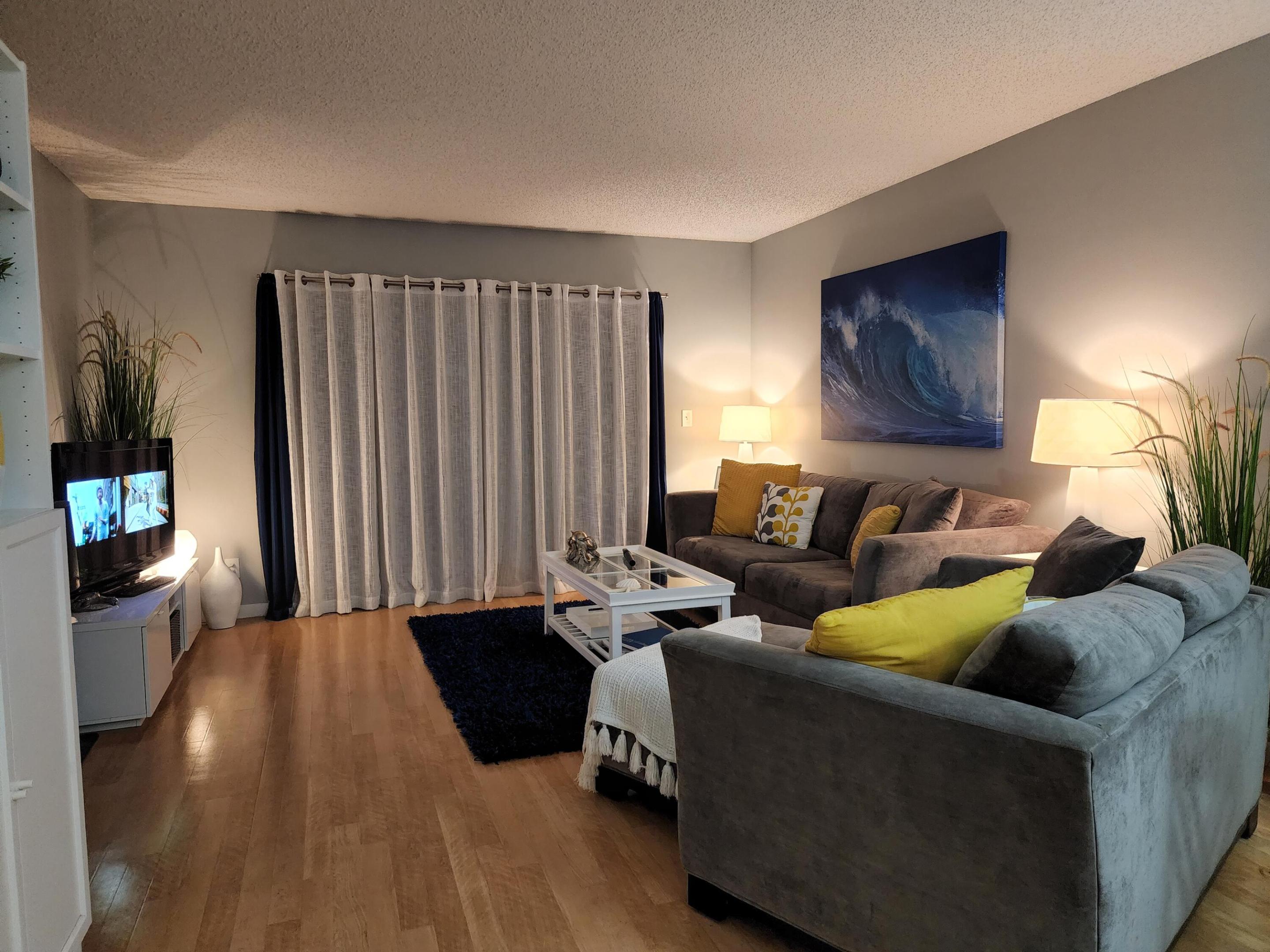 TOWNE GREENE CONDO - Residential Lease