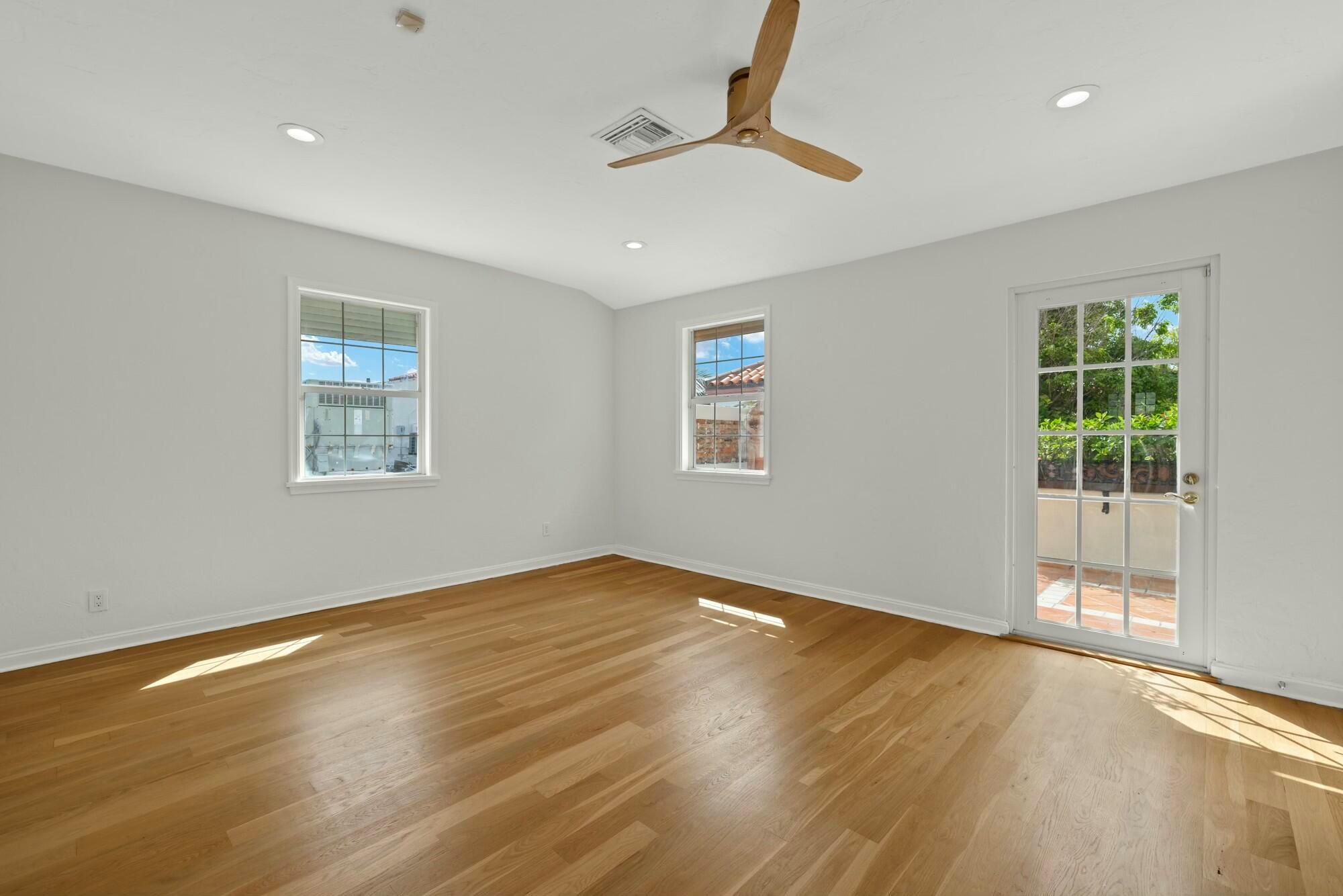 VIA LELA OF WORTH AVE CON - Residential Lease