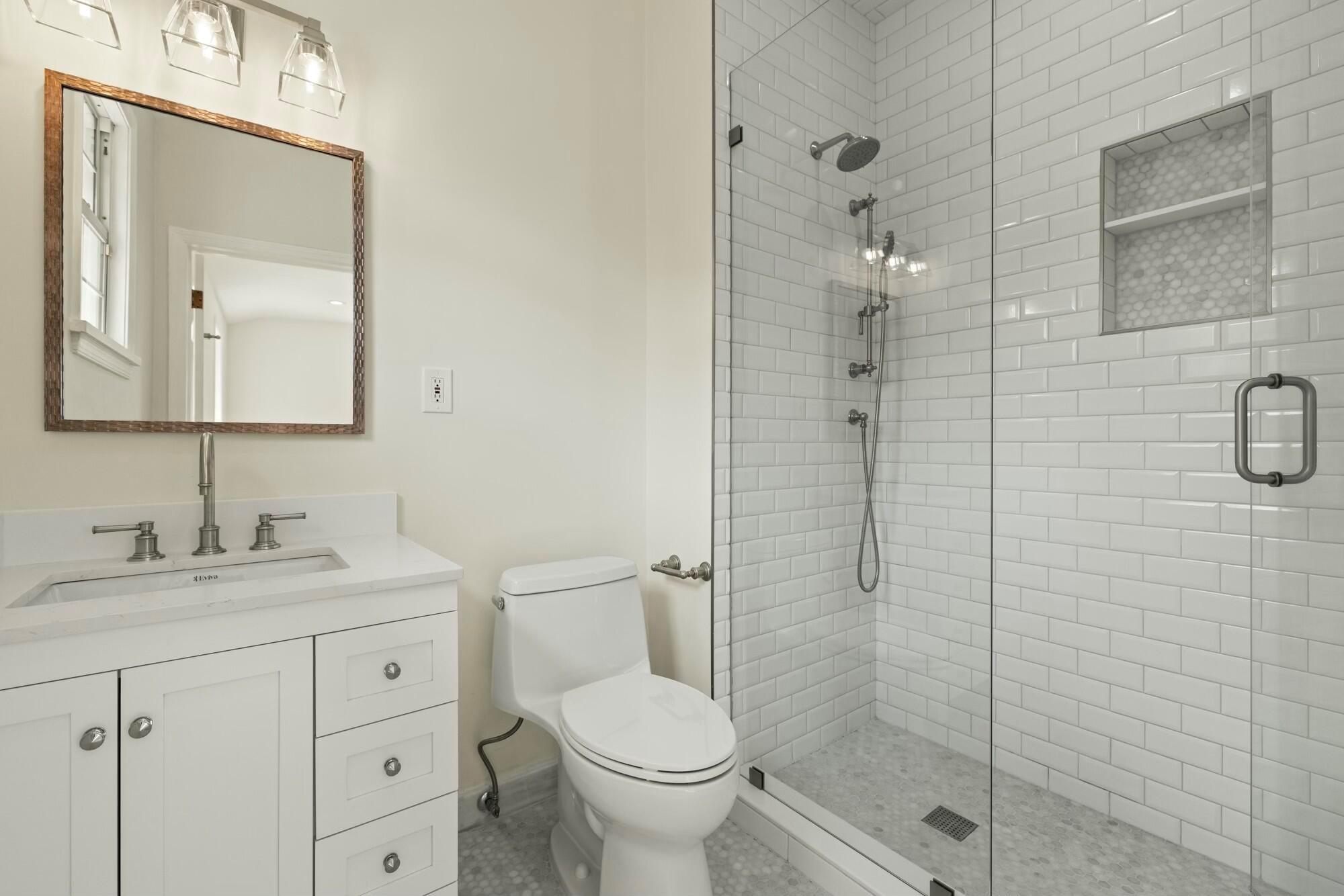 VIA LELA OF WORTH AVE CON - Residential Lease