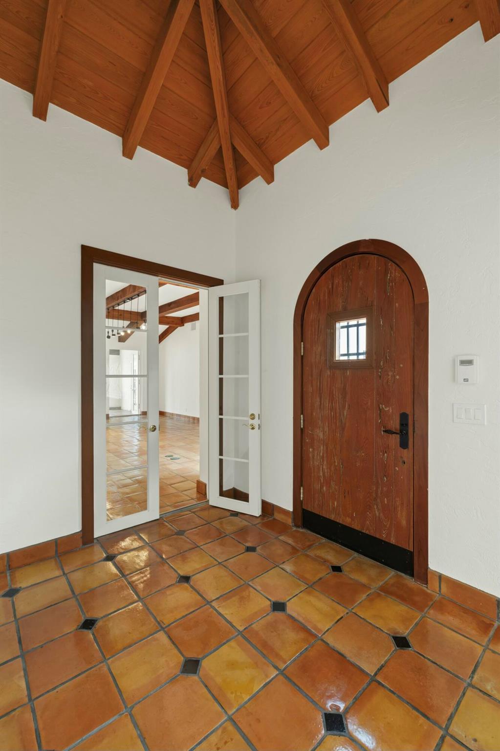 VIA LELA OF WORTH AVE CON - Residential Lease