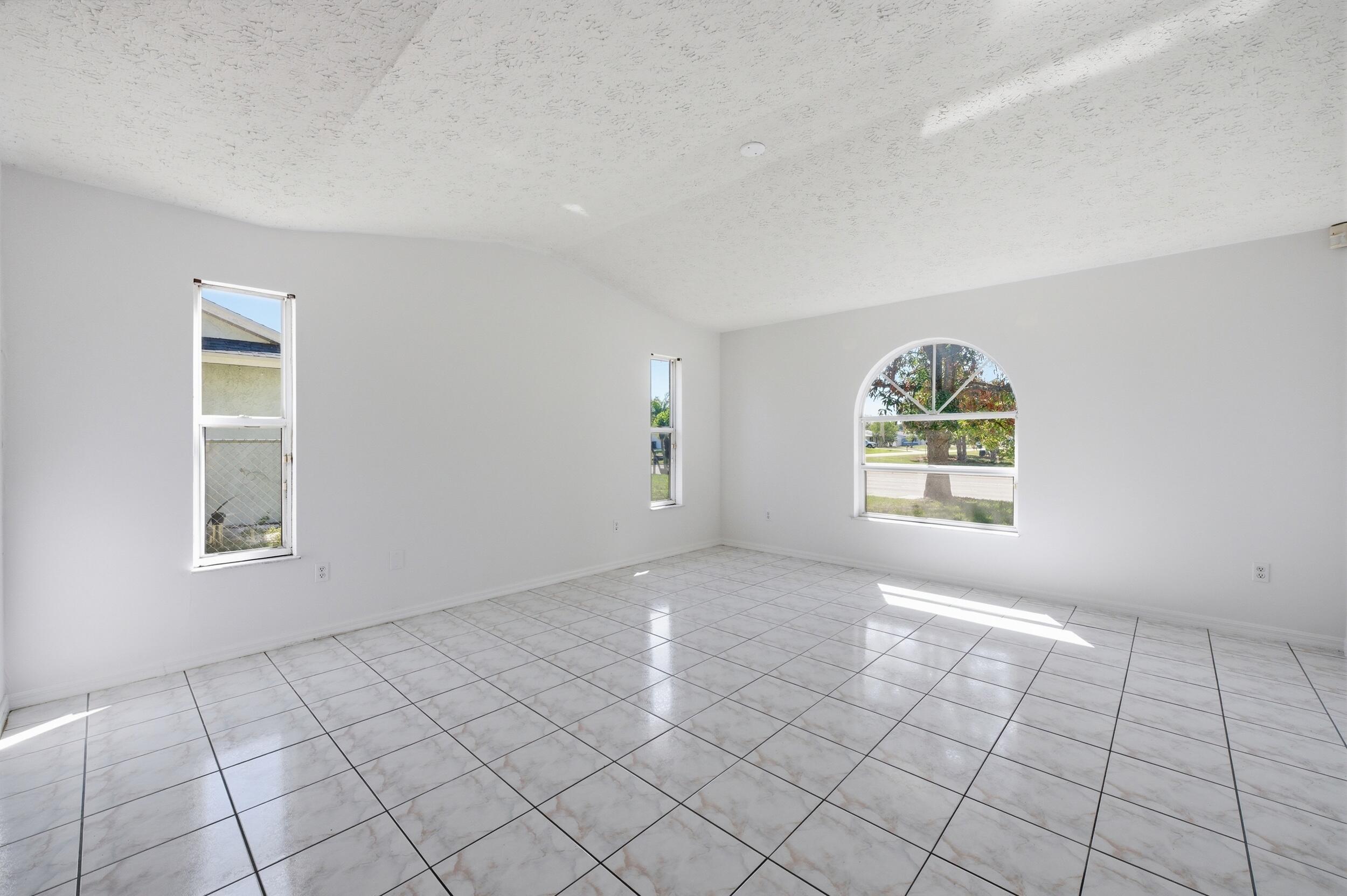 PORT ST LUCIE SECTION 2 - Residential
