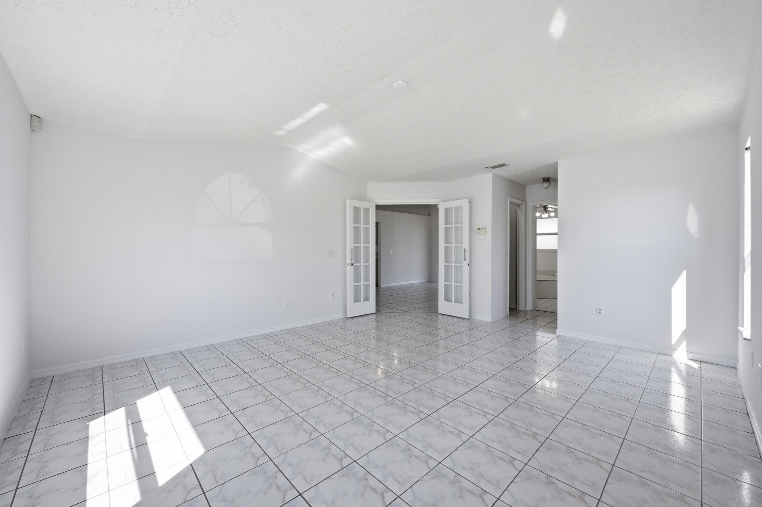 PORT ST LUCIE SECTION 2 - Residential