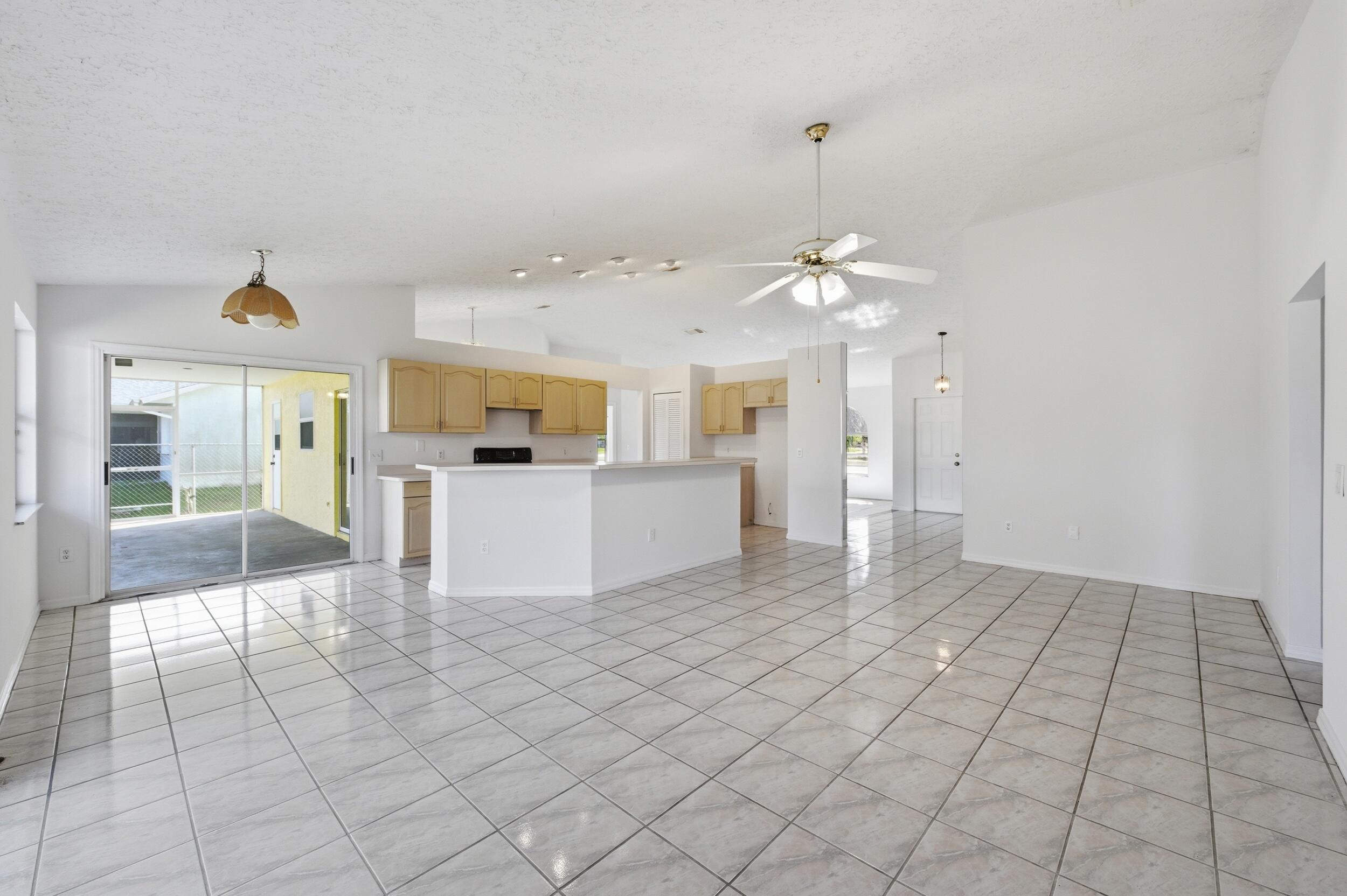 PORT ST LUCIE SECTION 2 - Residential