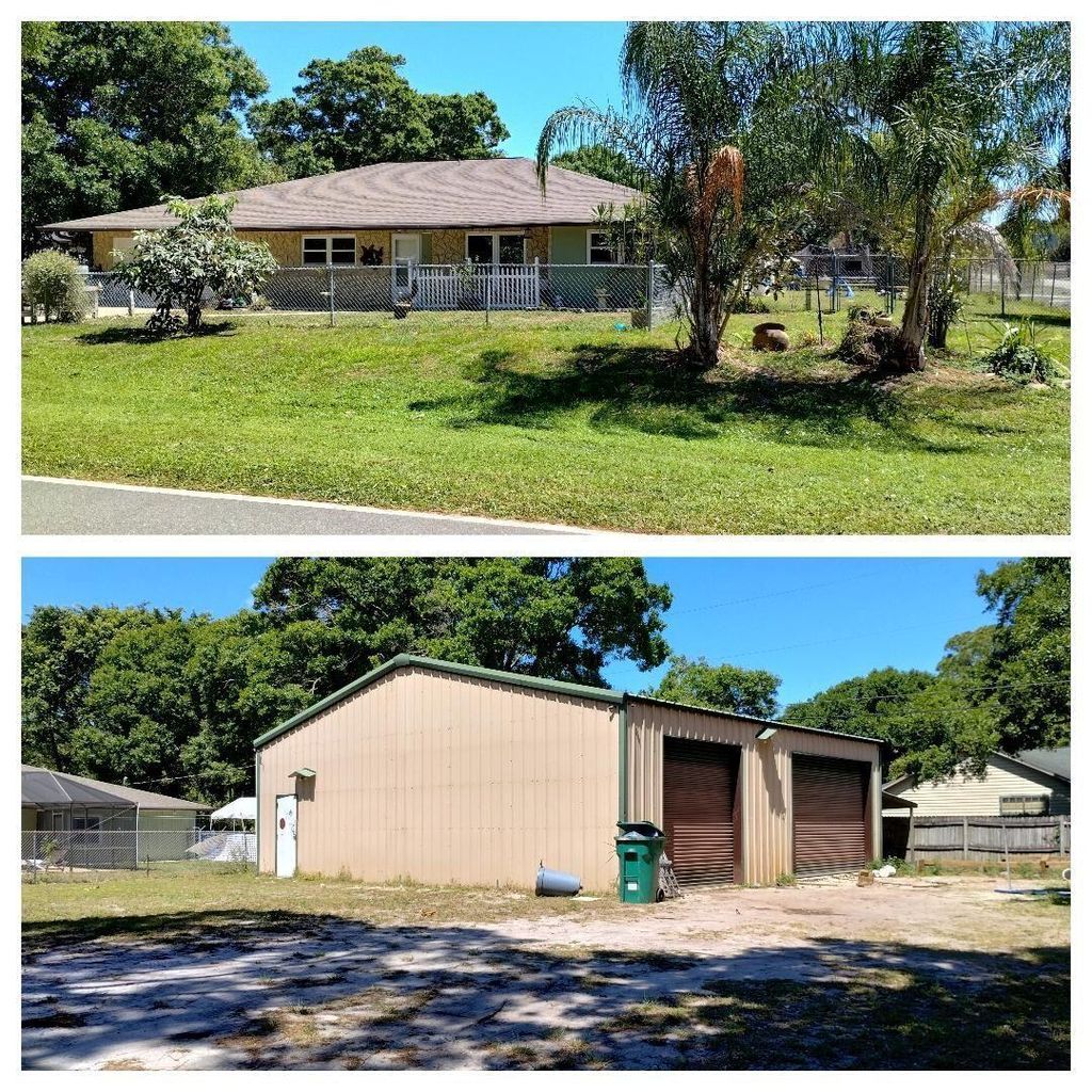 Photo of 6202 E Seminole Road, Fort Pierce, FL 34951 (MLS # R10975397)