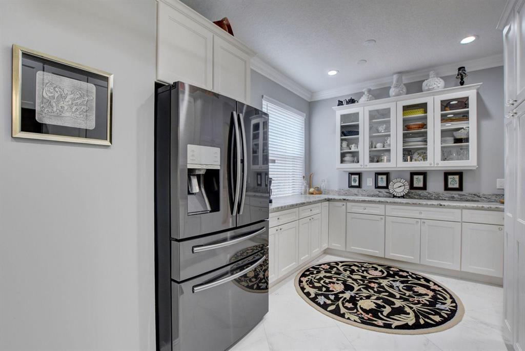 MAJESTIC ISLES - Residential