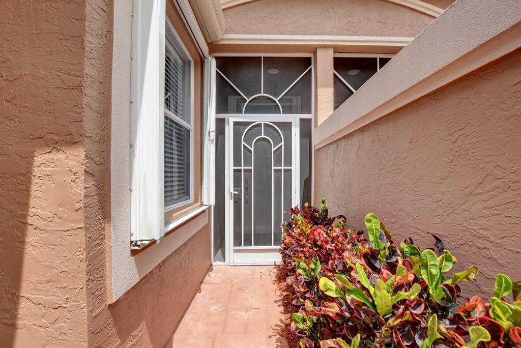 MAJESTIC ISLES - Residential