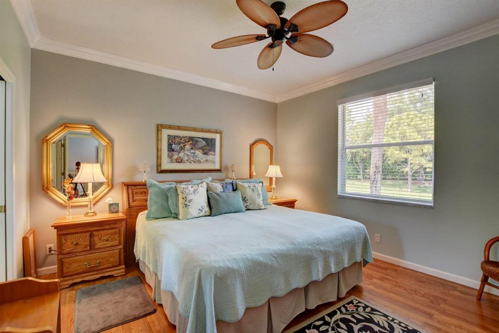 MAJESTIC ISLES - Residential