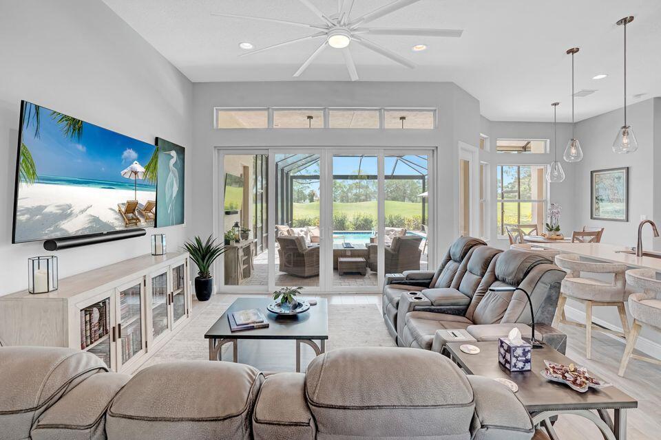 2986 Bent Pine Drive