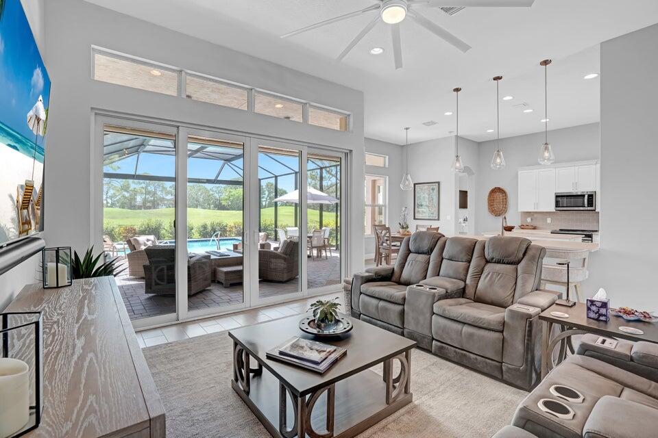 2986 Bent Pine Drive