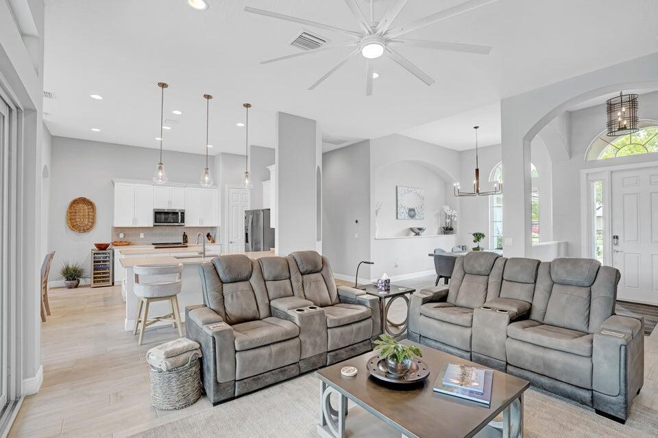 MONTE CARLO COUNTRY CLUB - Residential