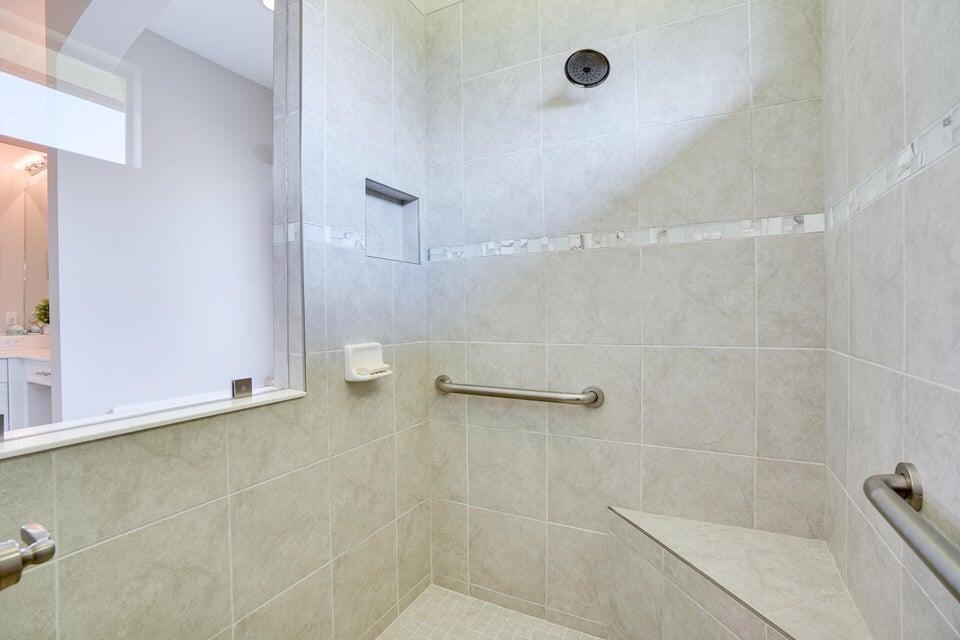 MONTE CARLO COUNTRY CLUB - Residential