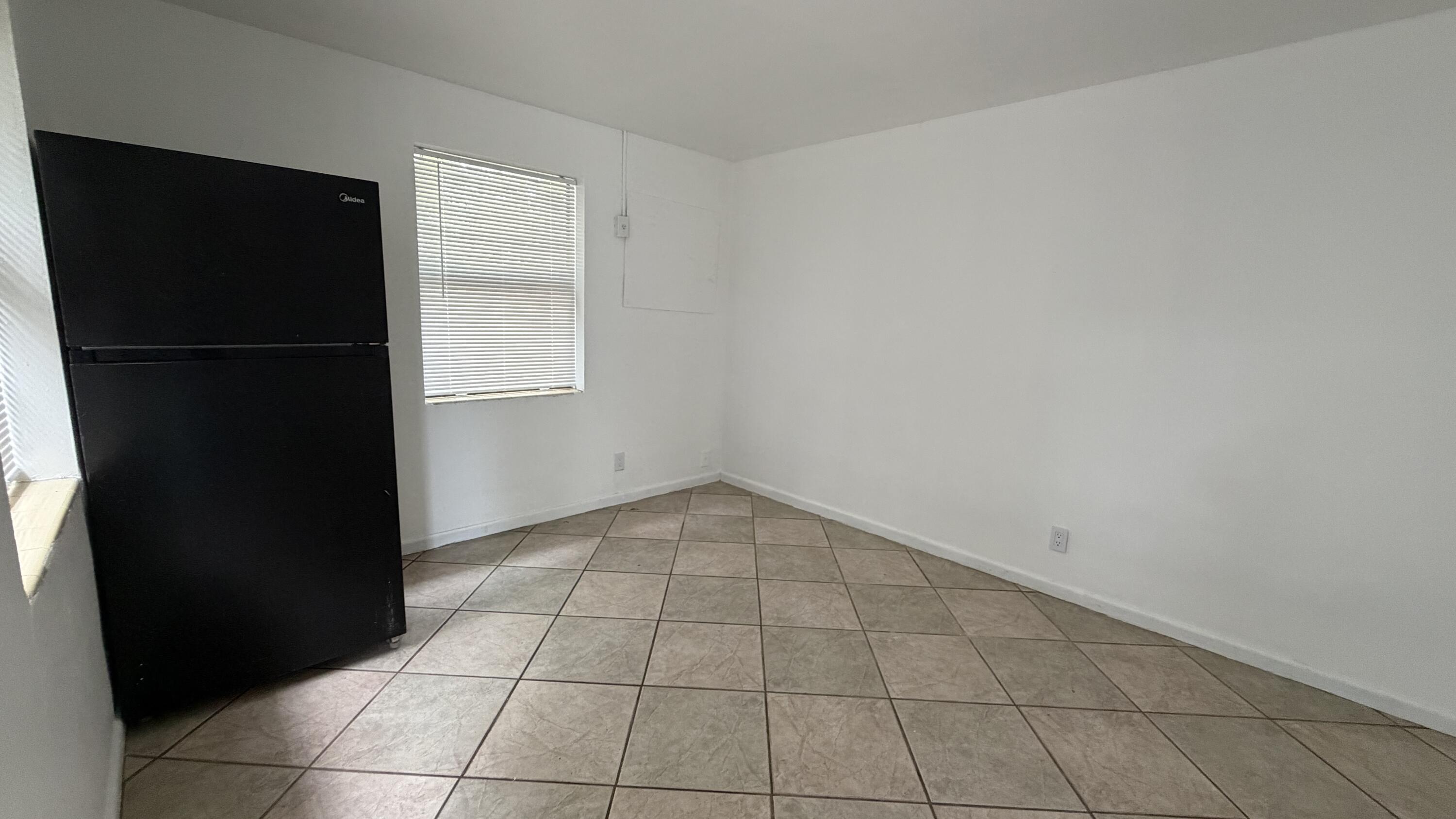 B AND G HOMES - Residential Income