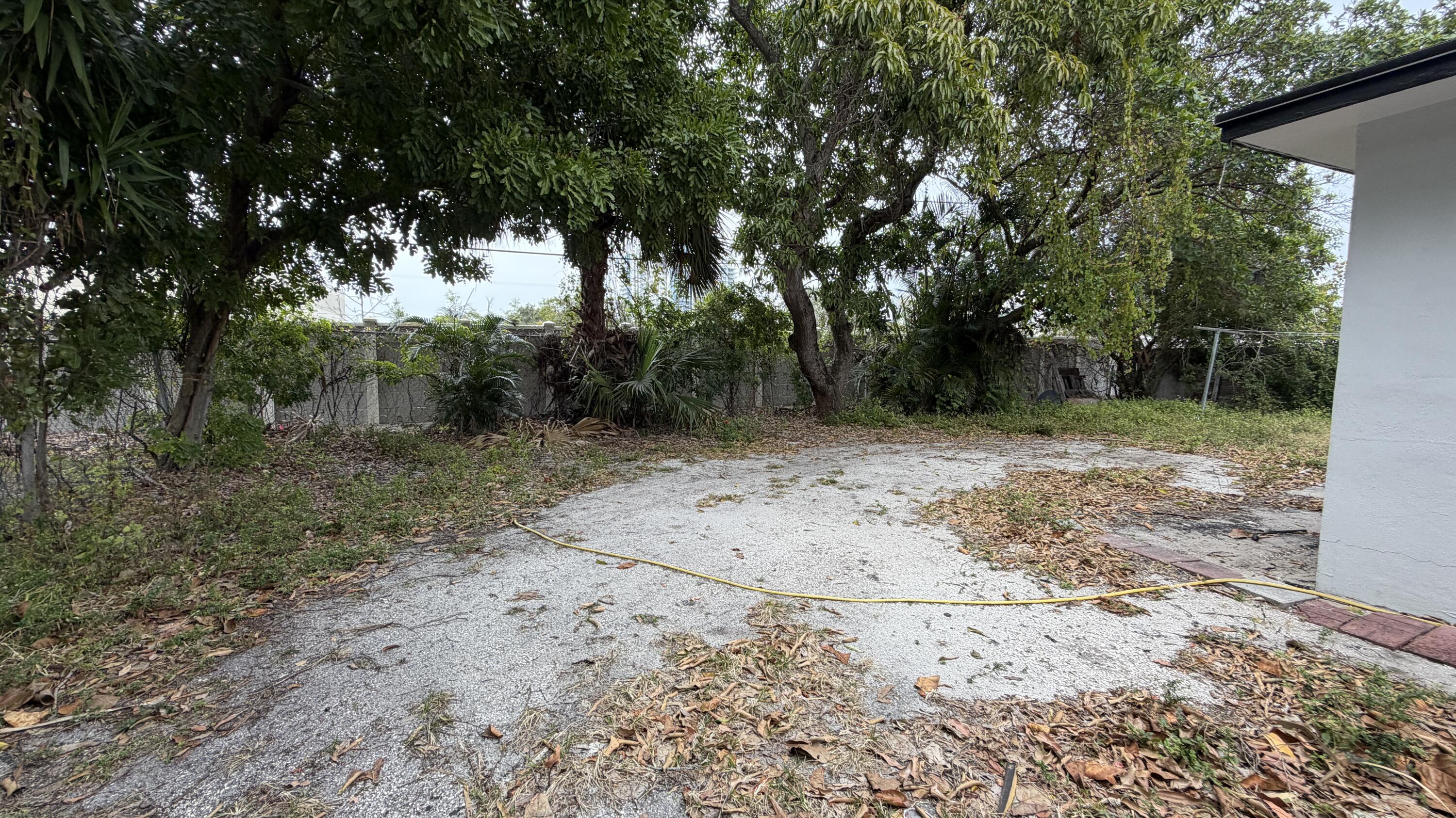 B AND G HOMES - Residential Income