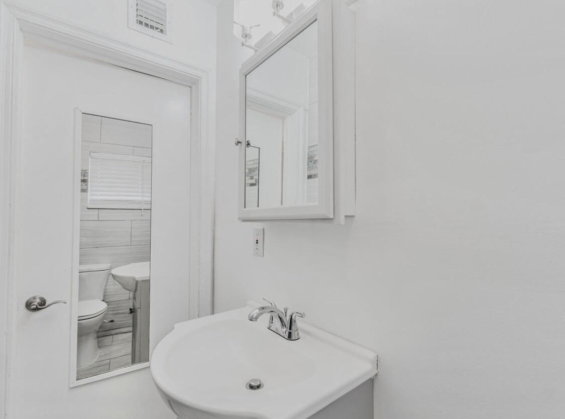 B AND G HOMES - Residential Income