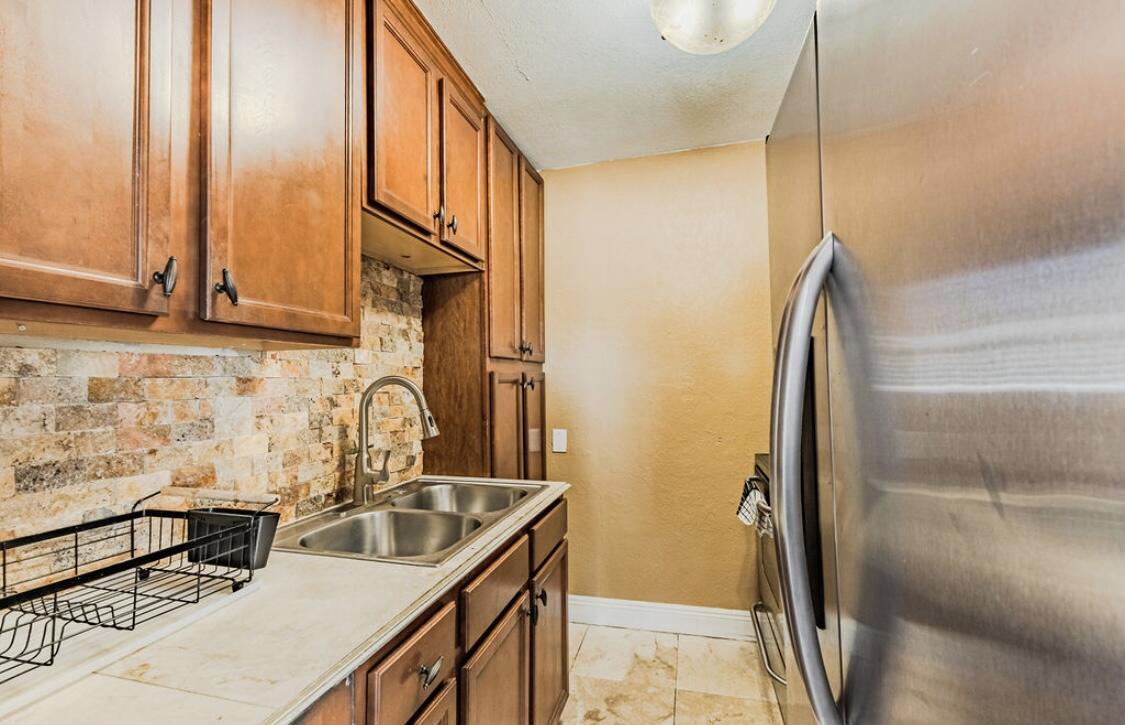 B AND G HOMES - Residential Income