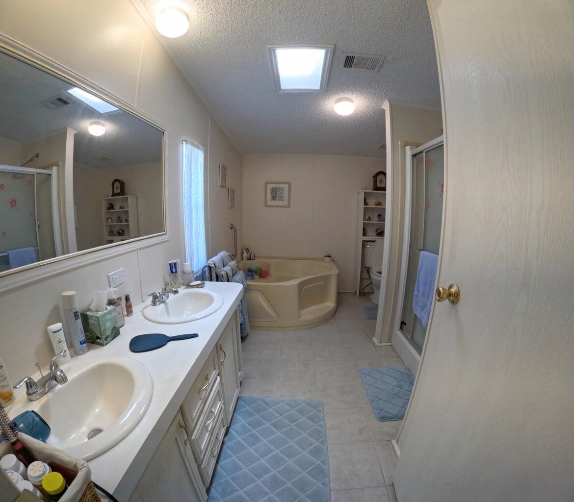 Maralago cay - Residential