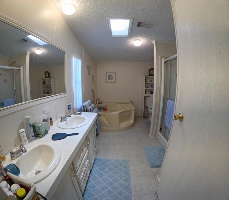 Maralago cay - Residential