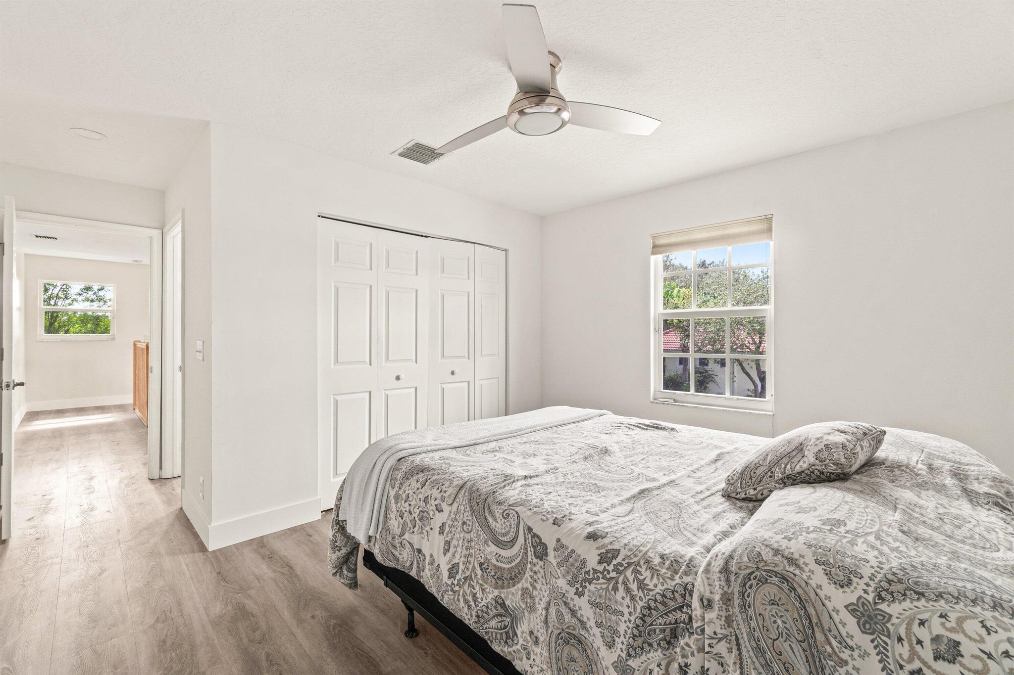 MIZNER POINTE OF BOCA VIA - Residential