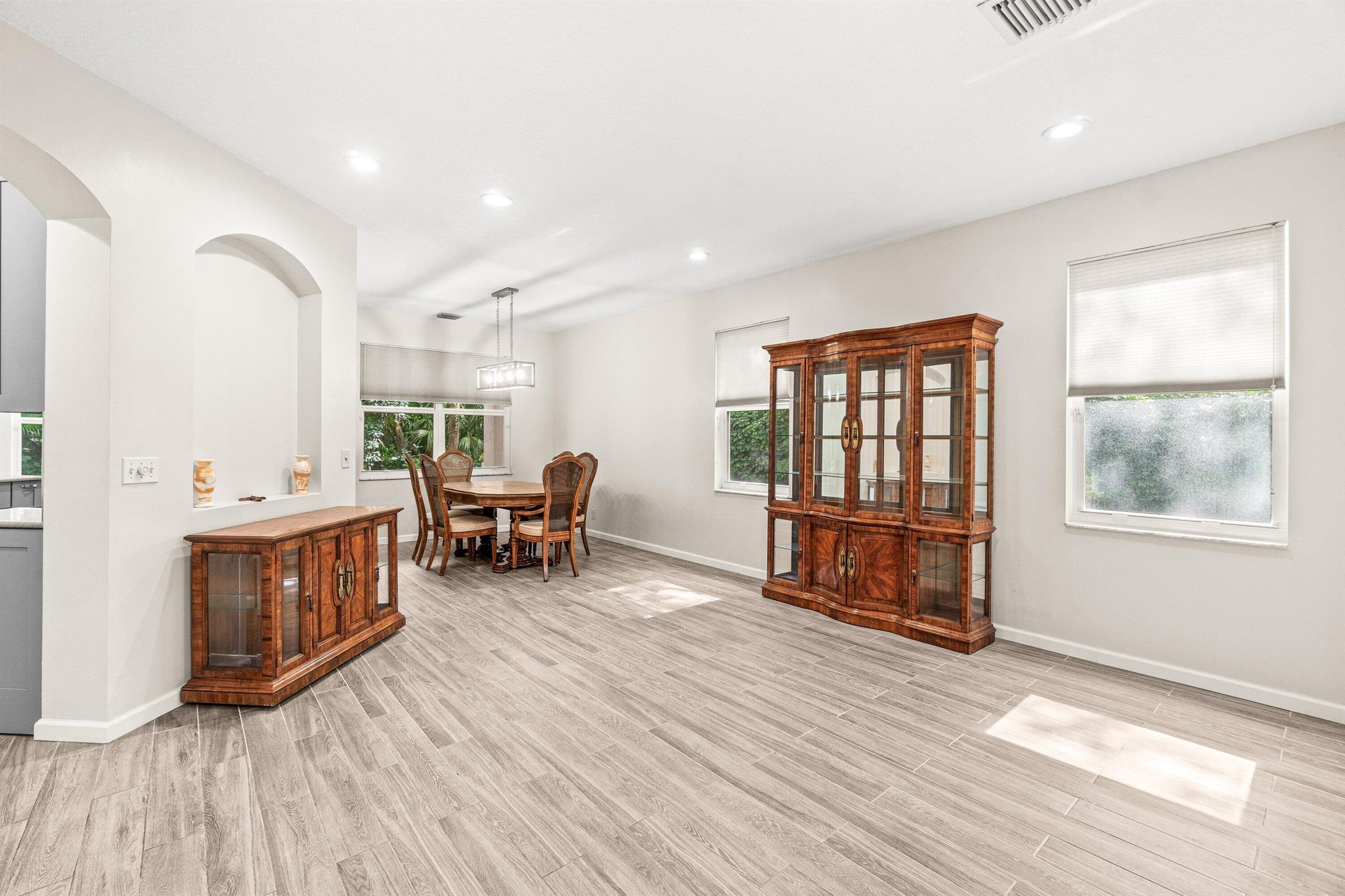 MIZNER POINTE OF BOCA VIA - Residential