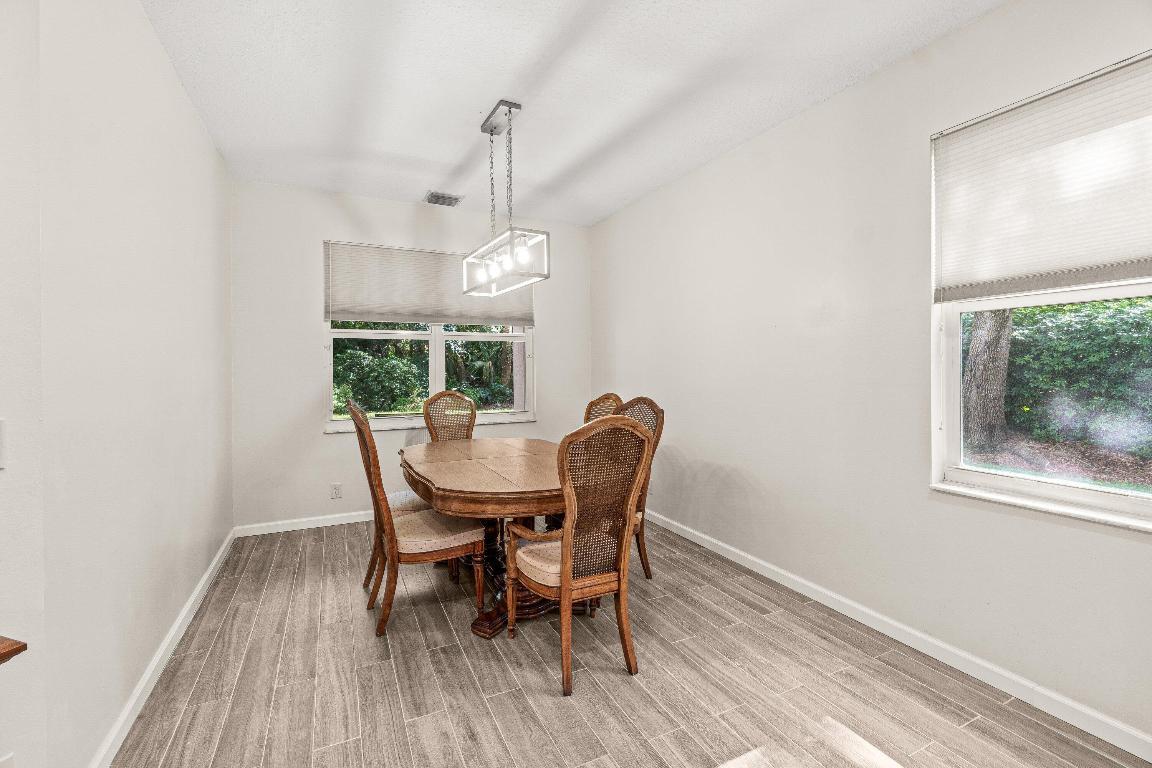 MIZNER POINTE OF BOCA VIA ANCHO - Residential