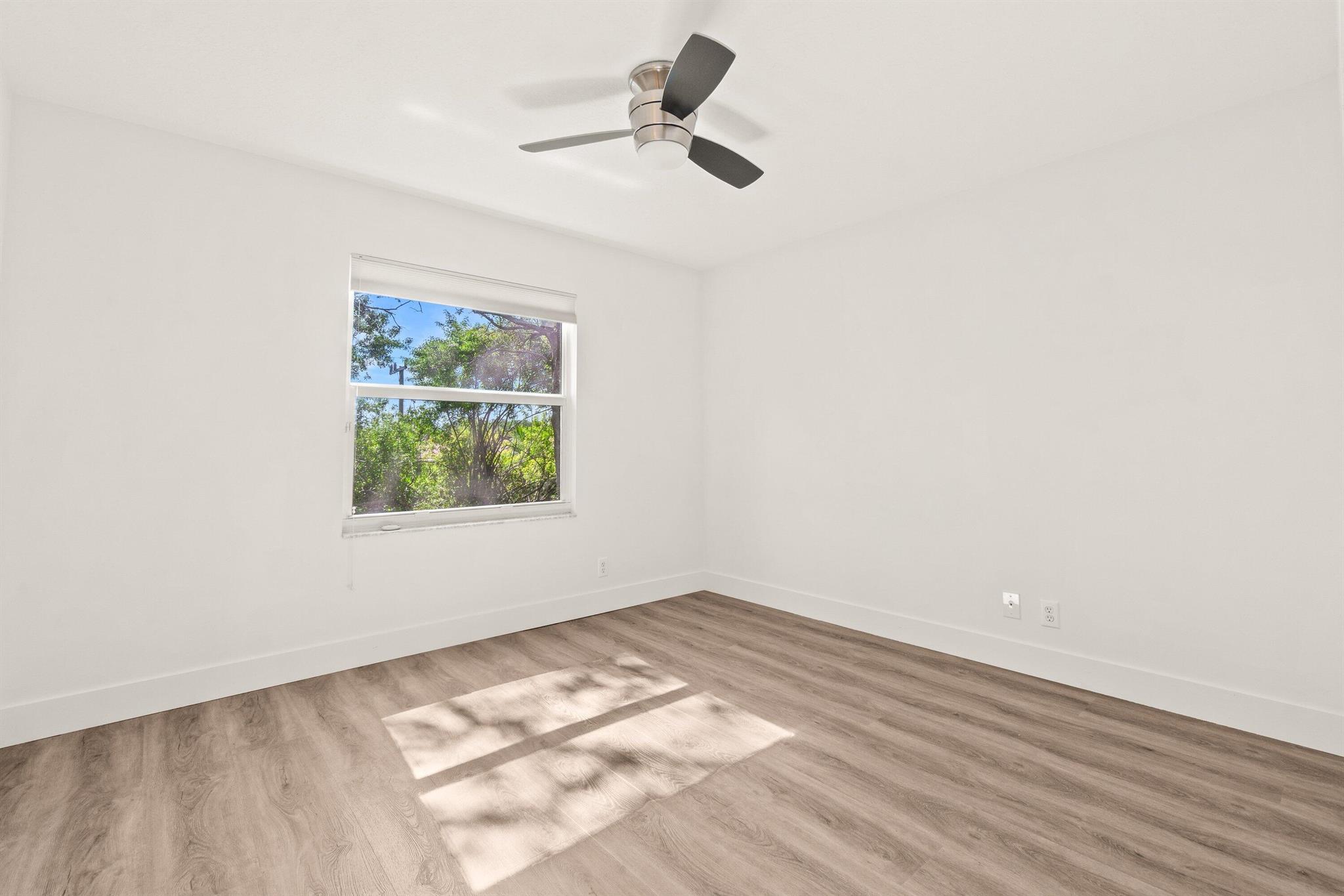 MIZNER POINTE OF BOCA VIA - Residential