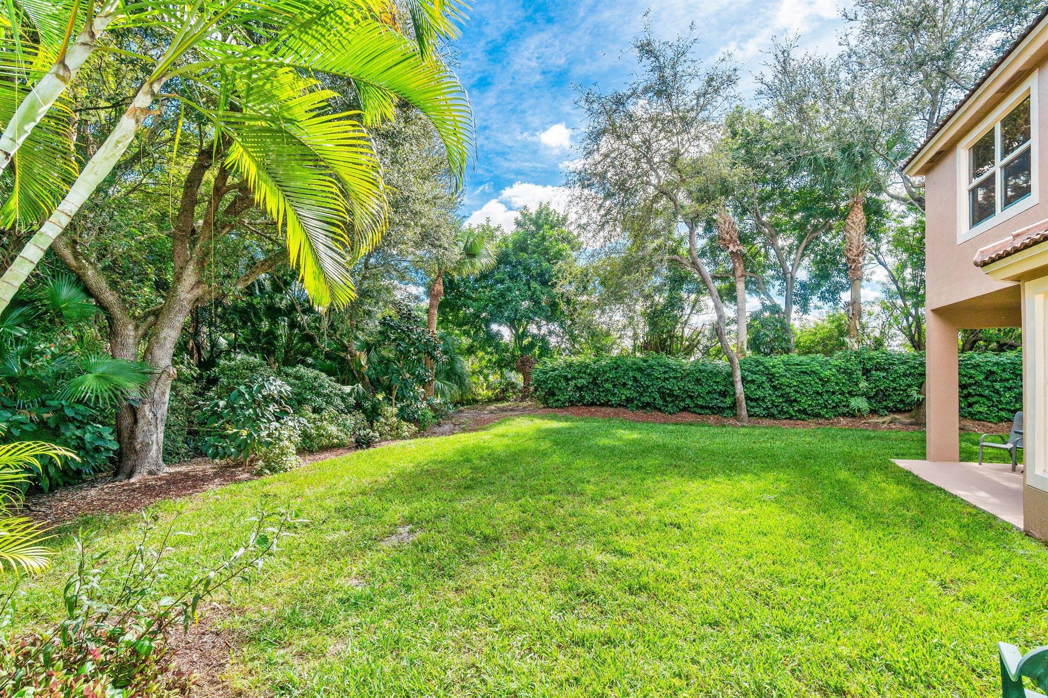 MIZNER POINTE OF BOCA VIA - Residential