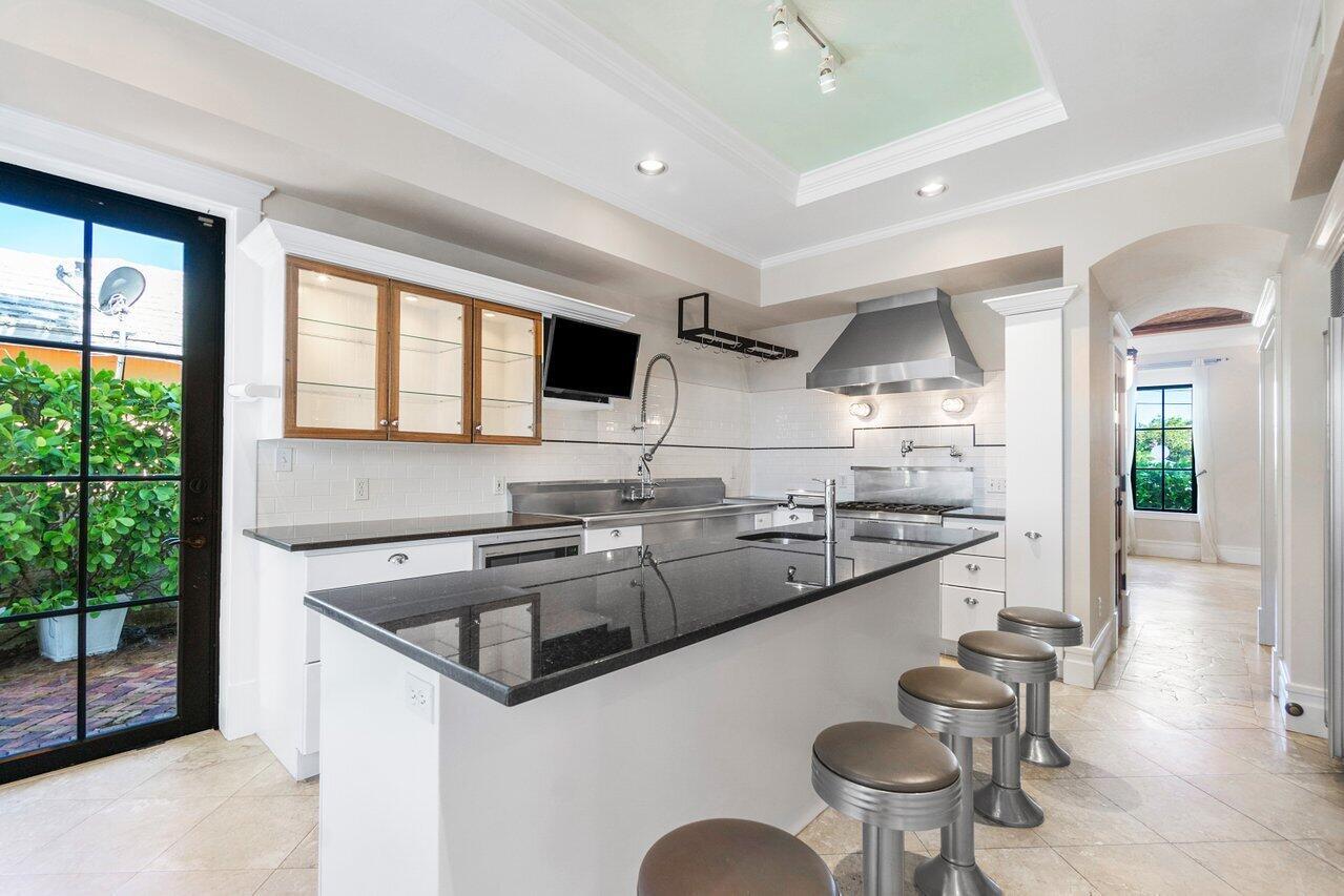 HARBOR ESTATES - Residential