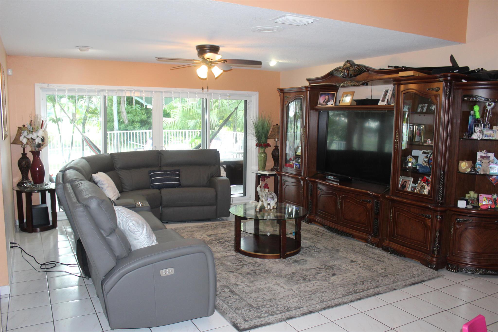 SUGAR POND MANOR OF WELLI - Residential Lease