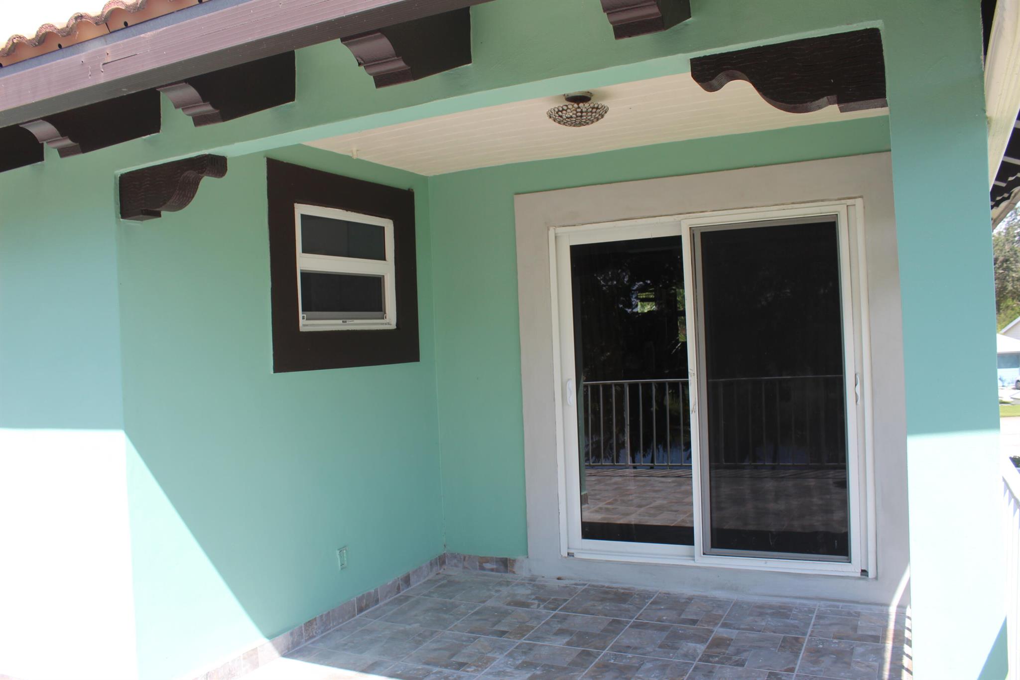 SUGAR POND MANOR OF WELLI - Residential Lease