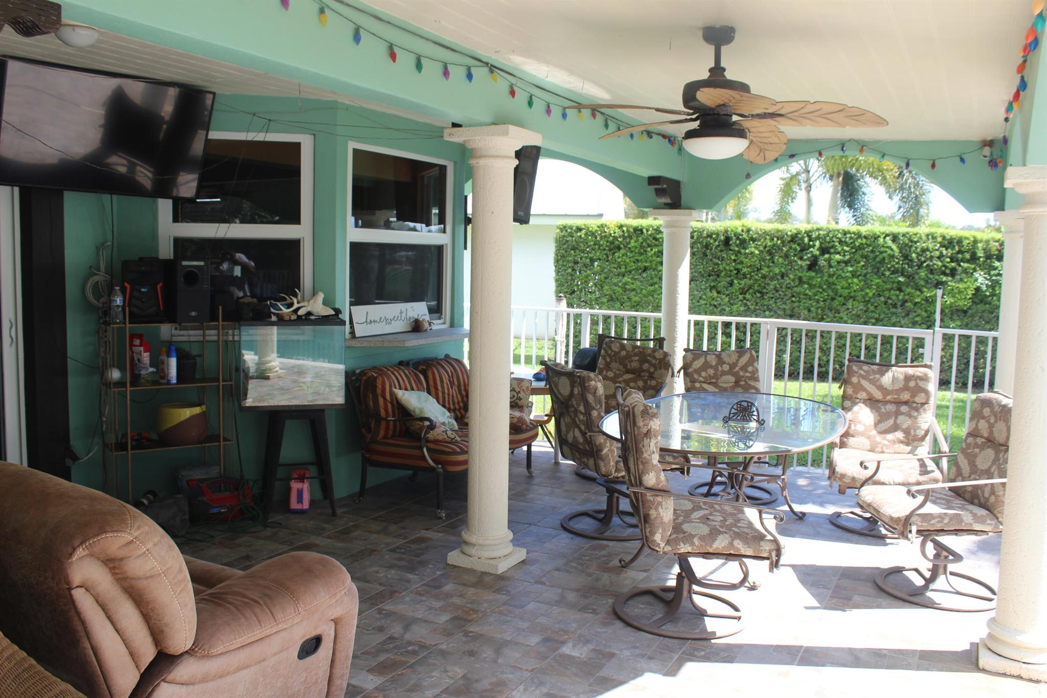 SUGAR POND MANOR OF WELLI - Residential Lease