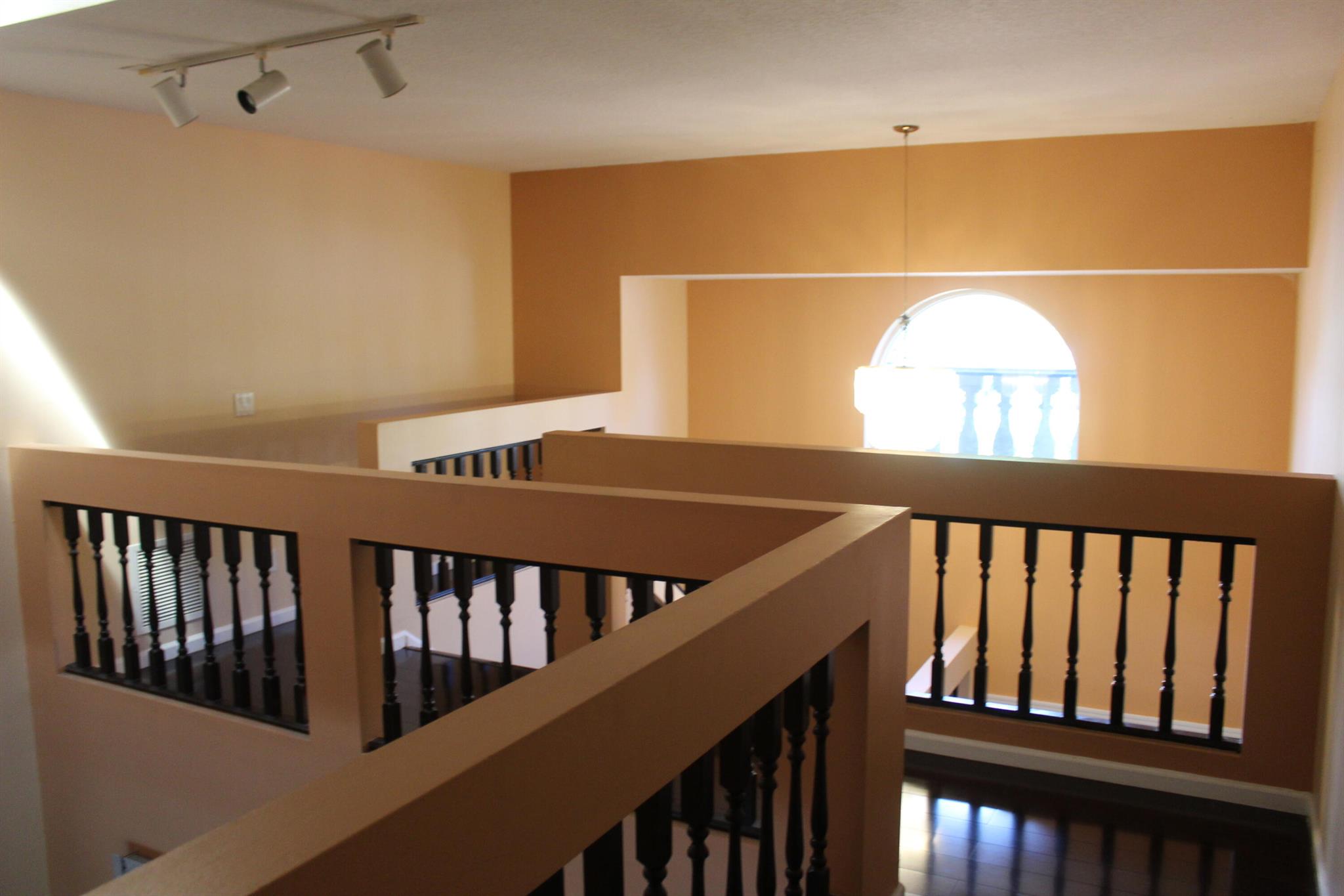 SUGAR POND MANOR OF WELLI - Residential Lease