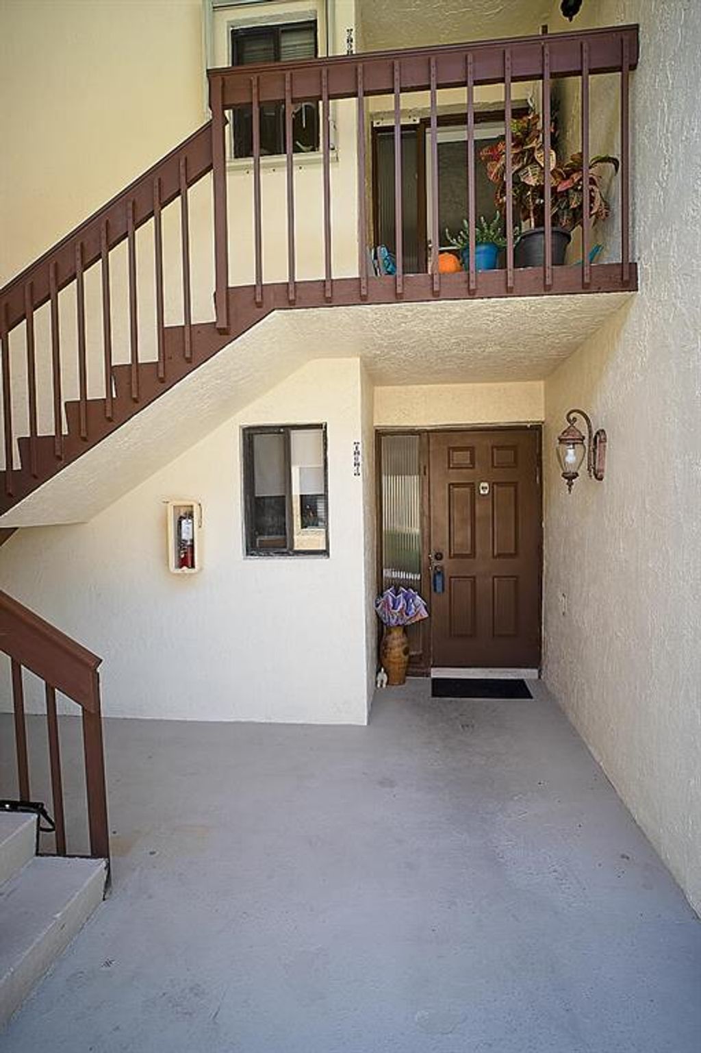 Photo of 50 Pelican Pointe Drive #104, Delray Beach, FL 33483 (MLS # R10747057)