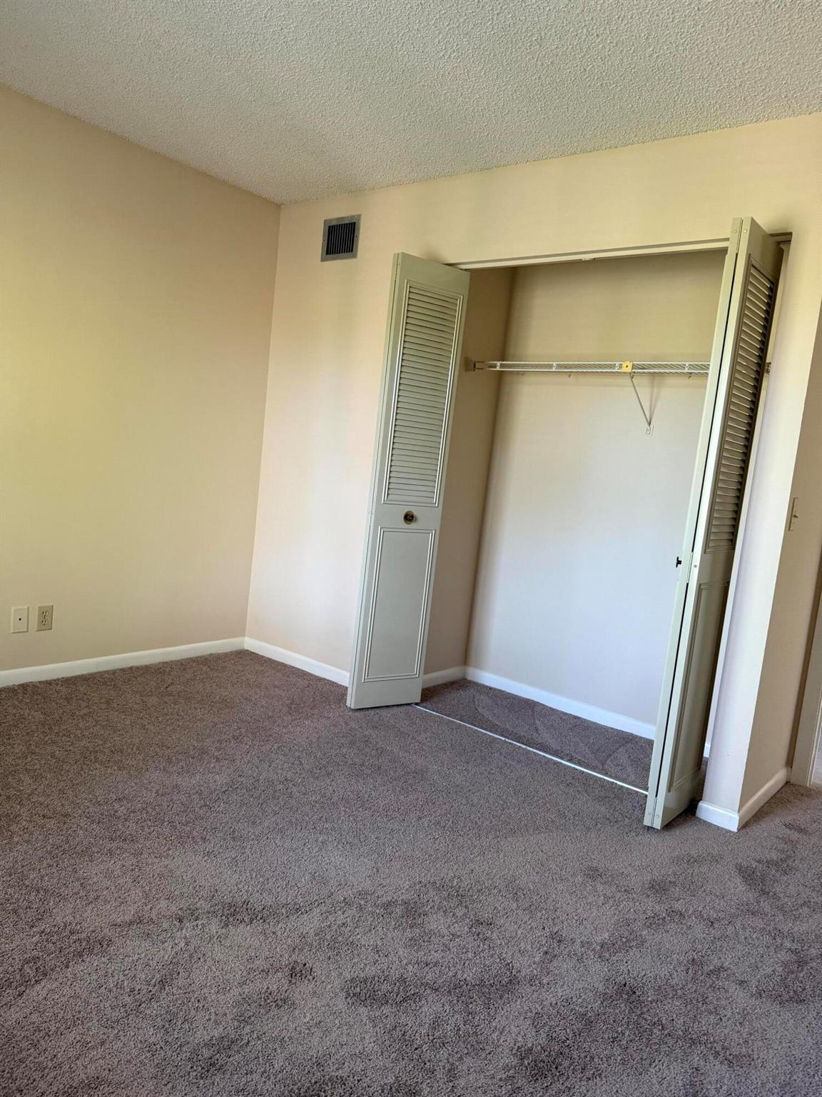 PINE RIDGE NORTH VILLAGE - Residential