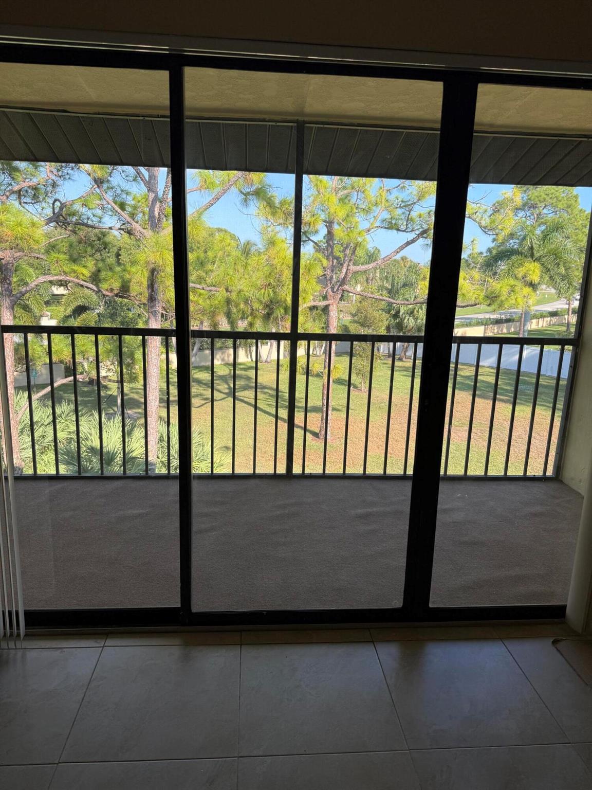 PINE RIDGE NORTH VILLAGE - Residential