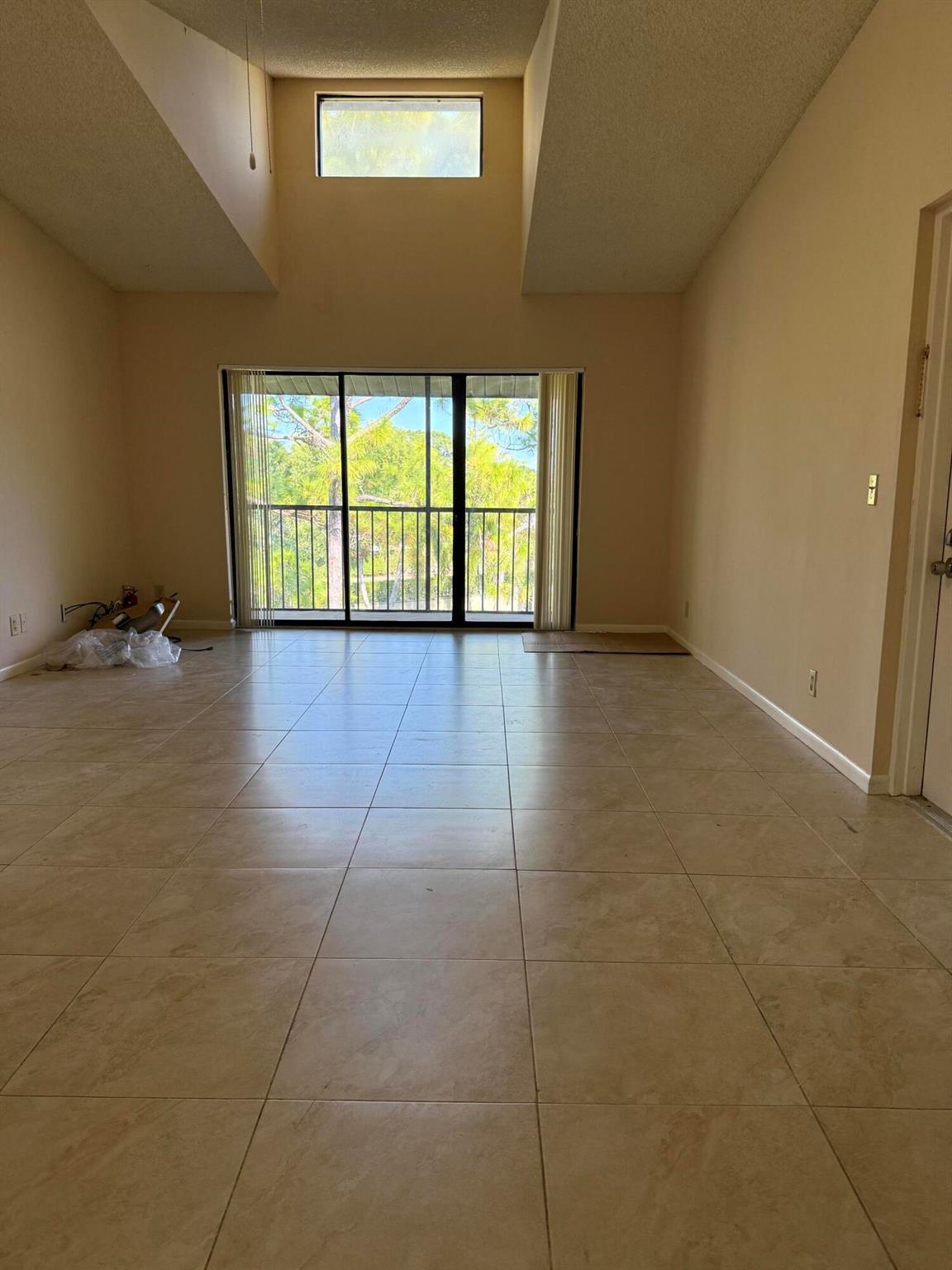 PINE RIDGE NORTH VILLAGE - Residential