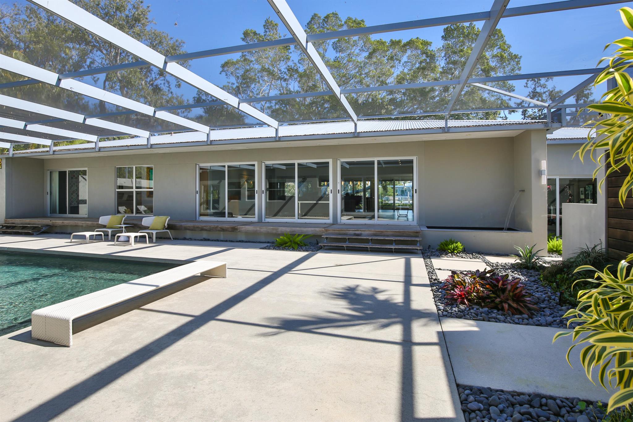 COCOANUT BAYOU - Residential