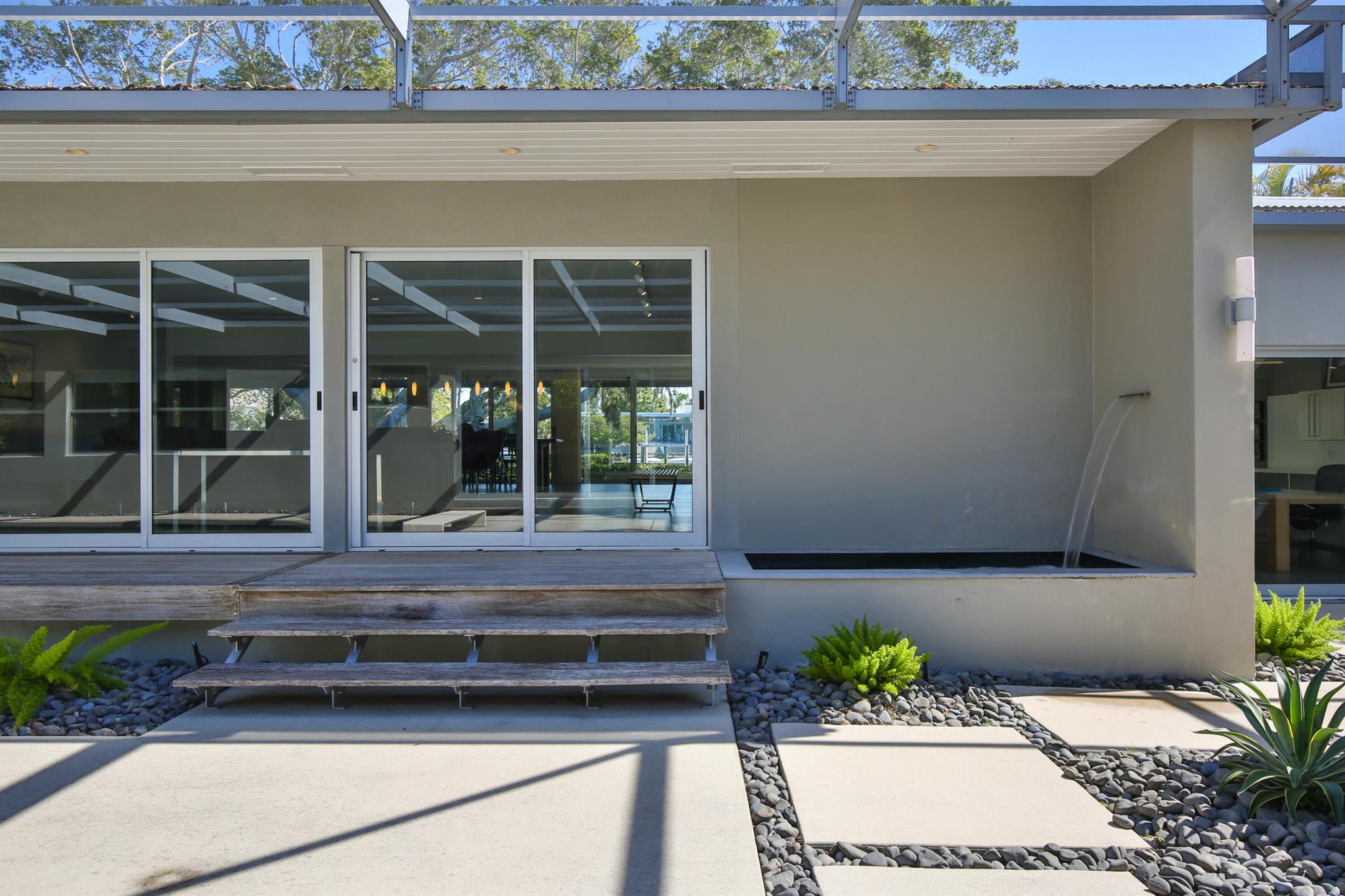 COCOANUT BAYOU - Residential