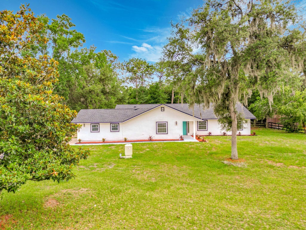 Photo of 5534 SW 31st Street, Ocala, FL 34474 (MLS # B26035502)