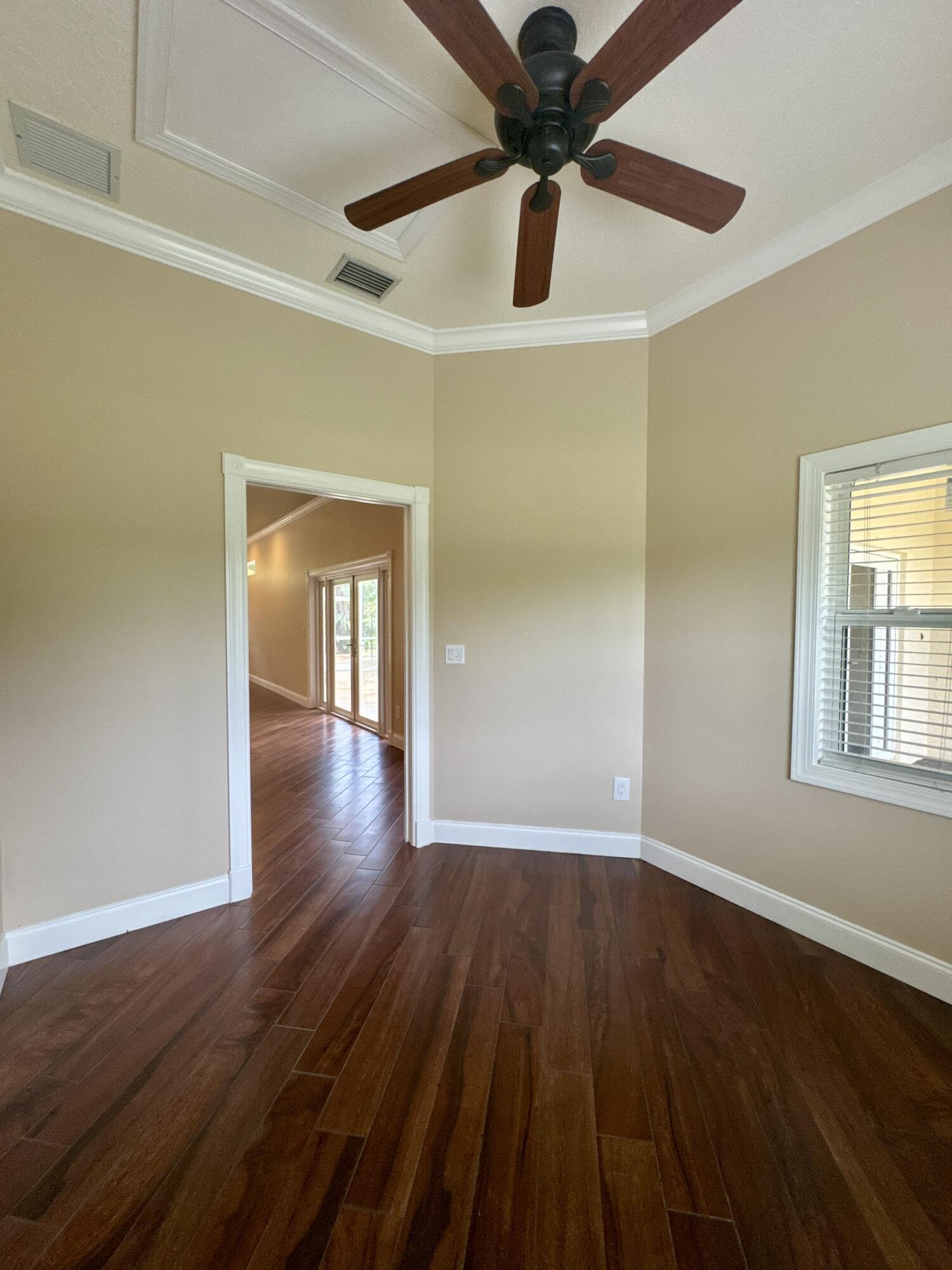 LOXAHATCHEE GROVES - Residential