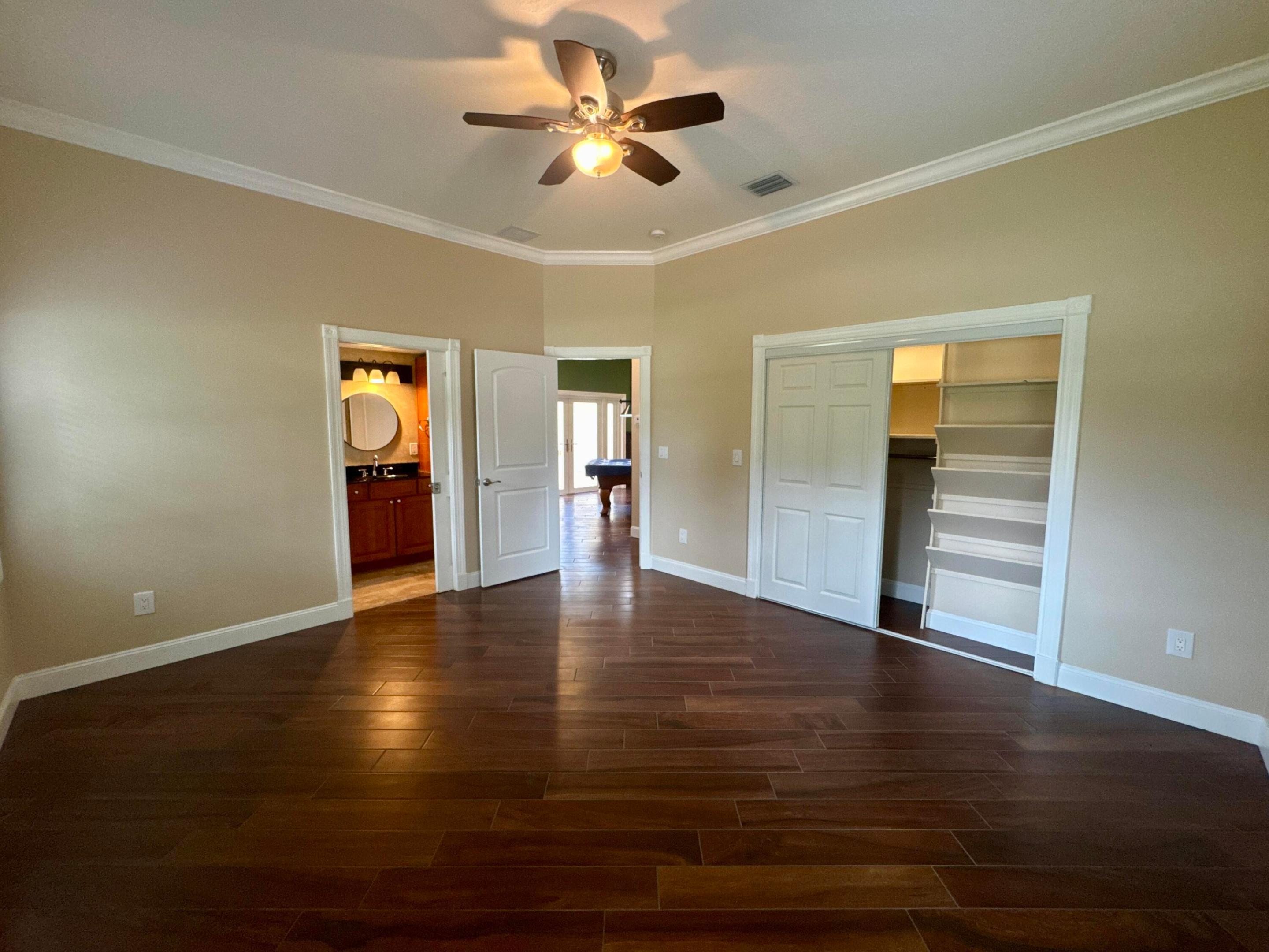 LOXAHATCHEE GROVES - Residential