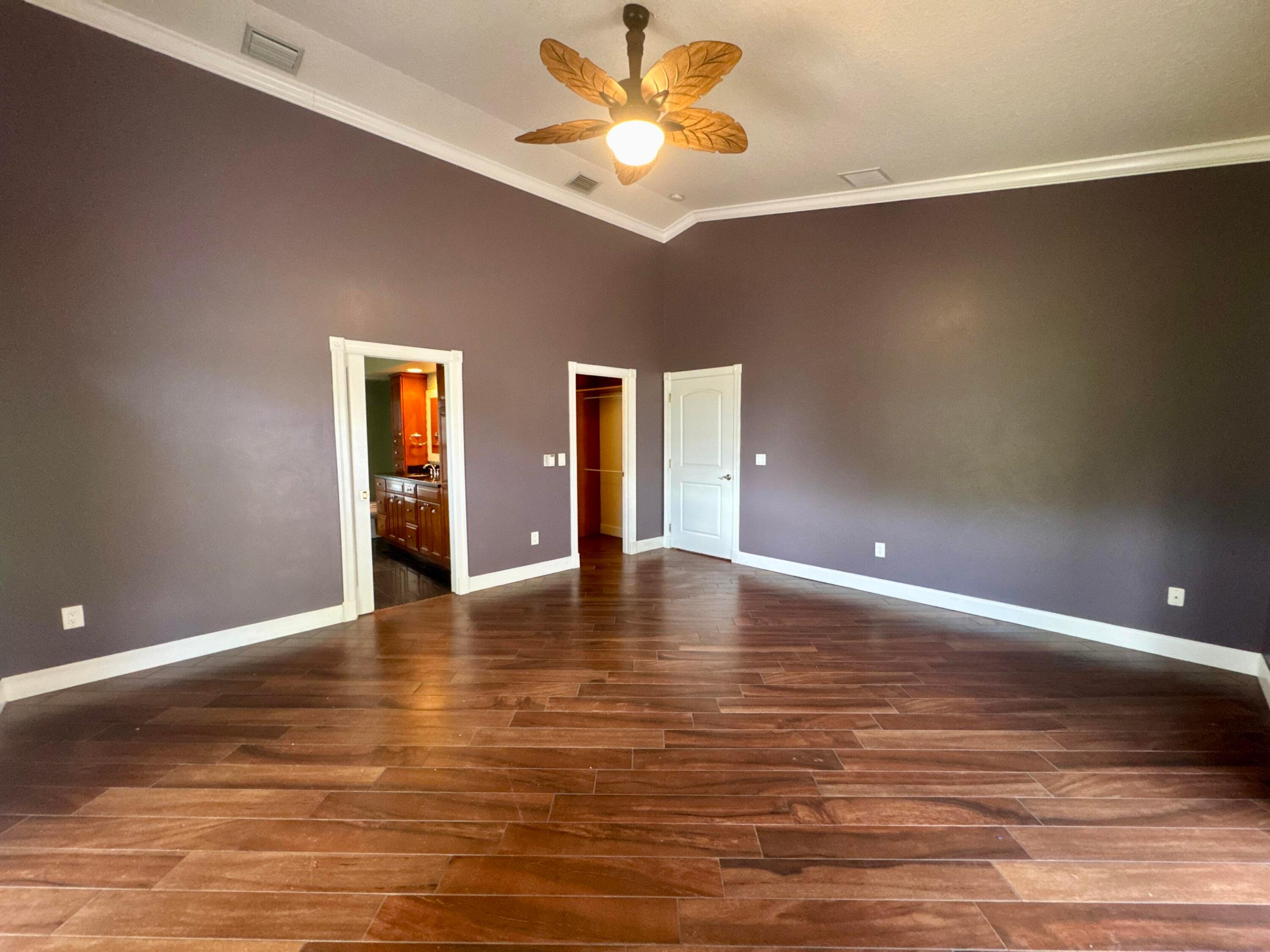 LOXAHATCHEE GROVES - Residential