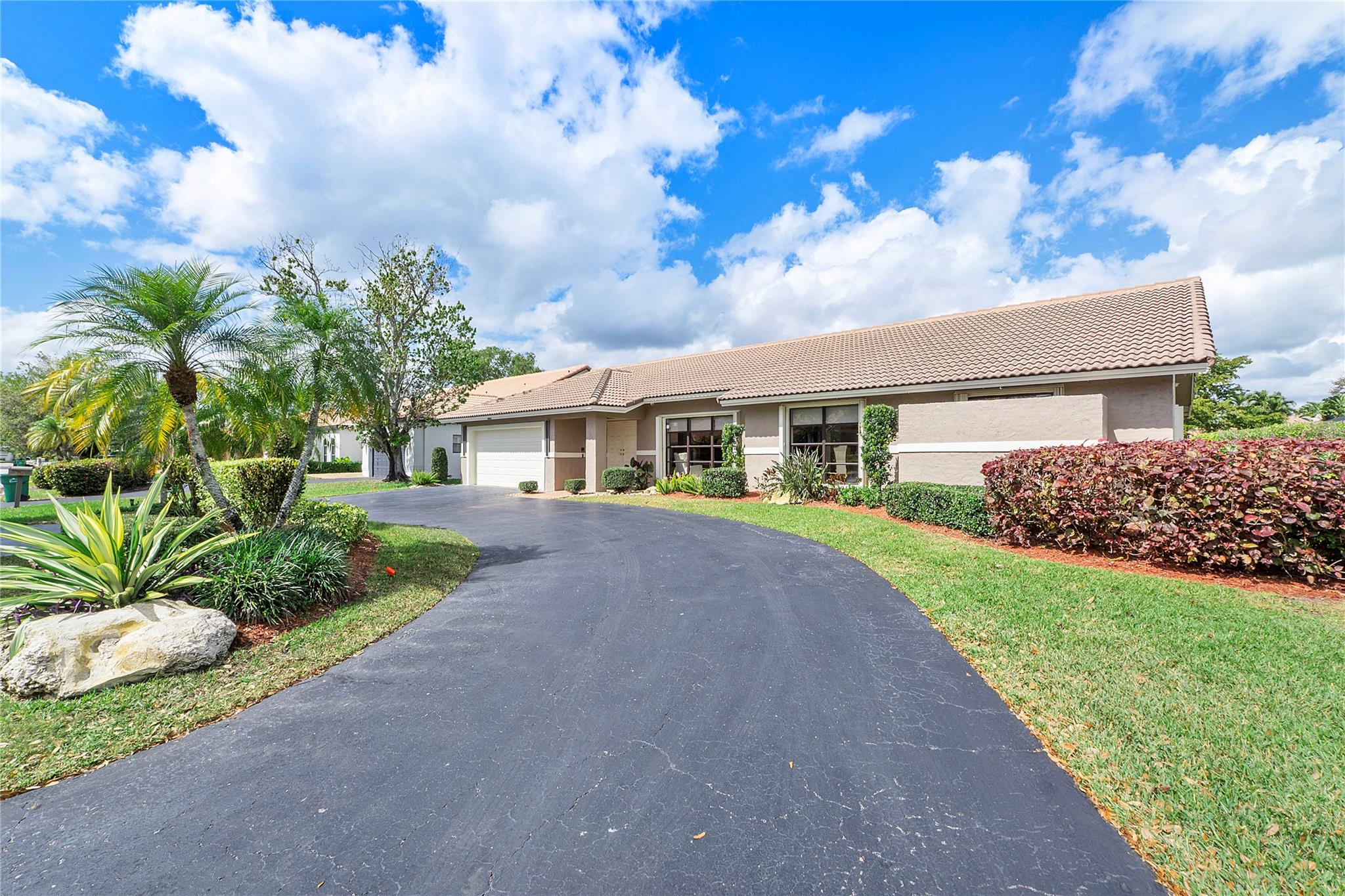 Pine Ridge 112-37 B - Residential